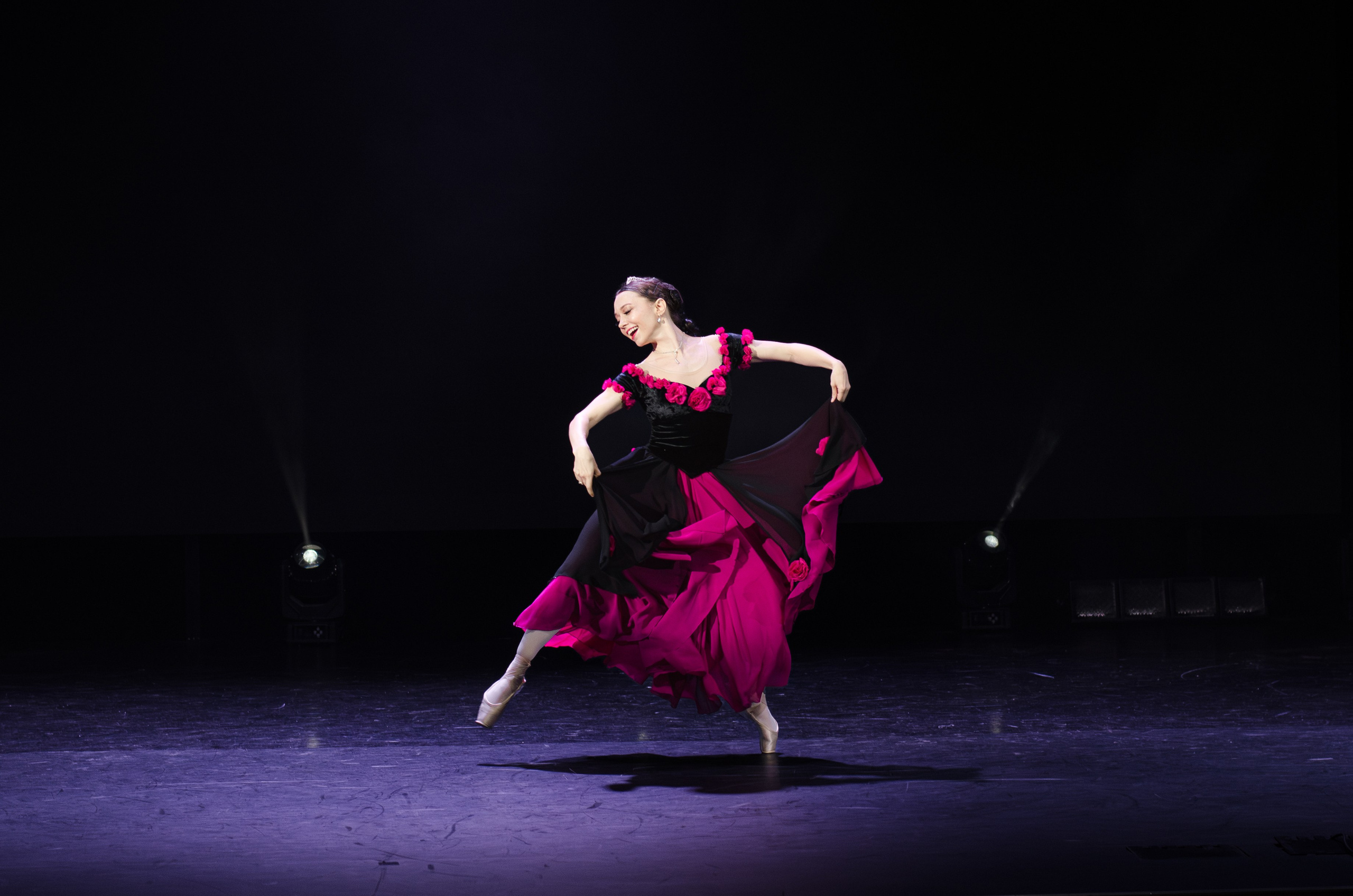 Гала-концерт Всероссийского фестиваля любительского балета Aurora PRIX — 2025. Портретный и репортажный фотограф в Санкт-Петербурге Варвара Жукова