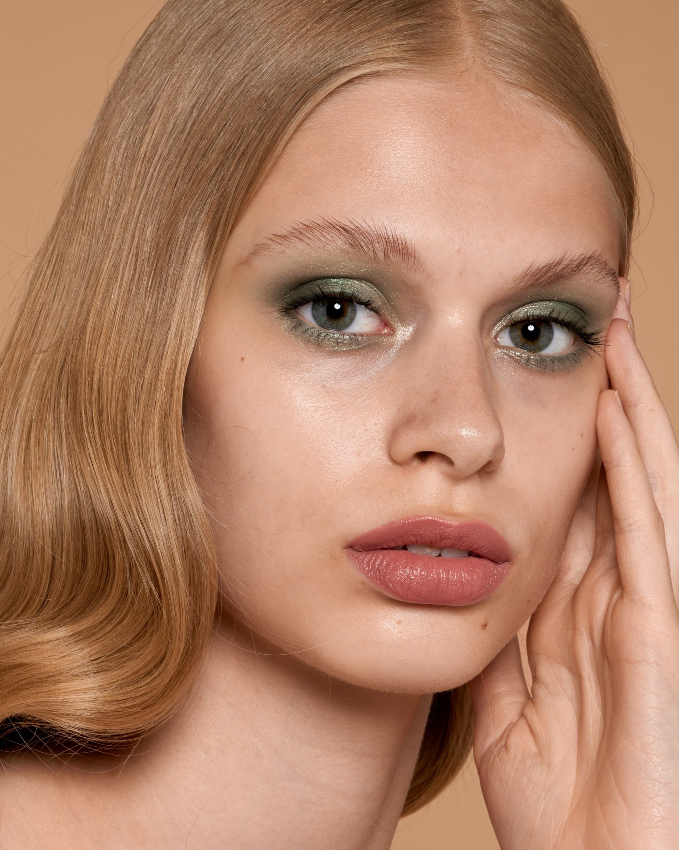Beauty. Ретушер Алена Зонова