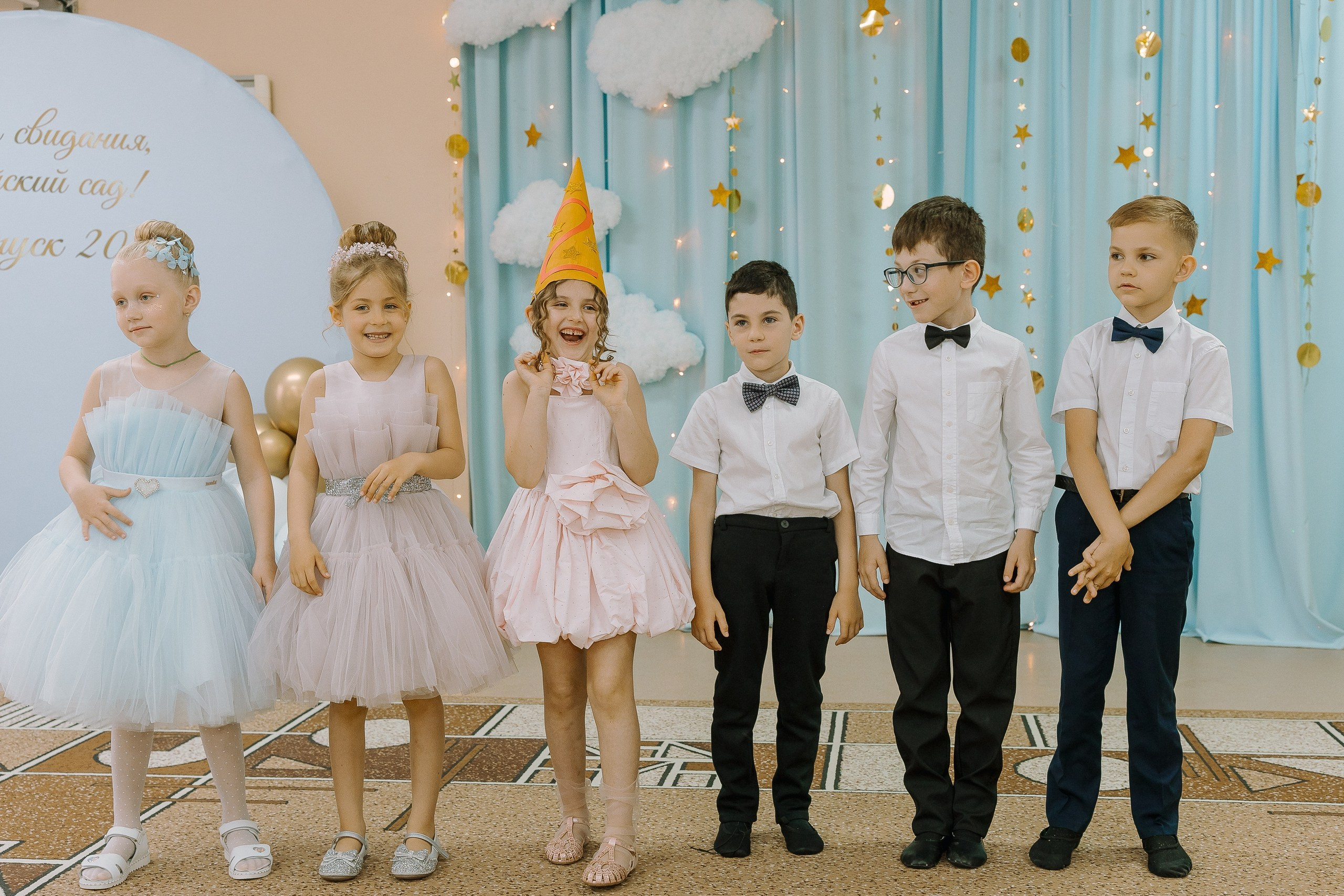 Выпускной в ДС -29. Выпускные альбомы Натальи Бутко: Новороссийск, Анапа, Геленджик