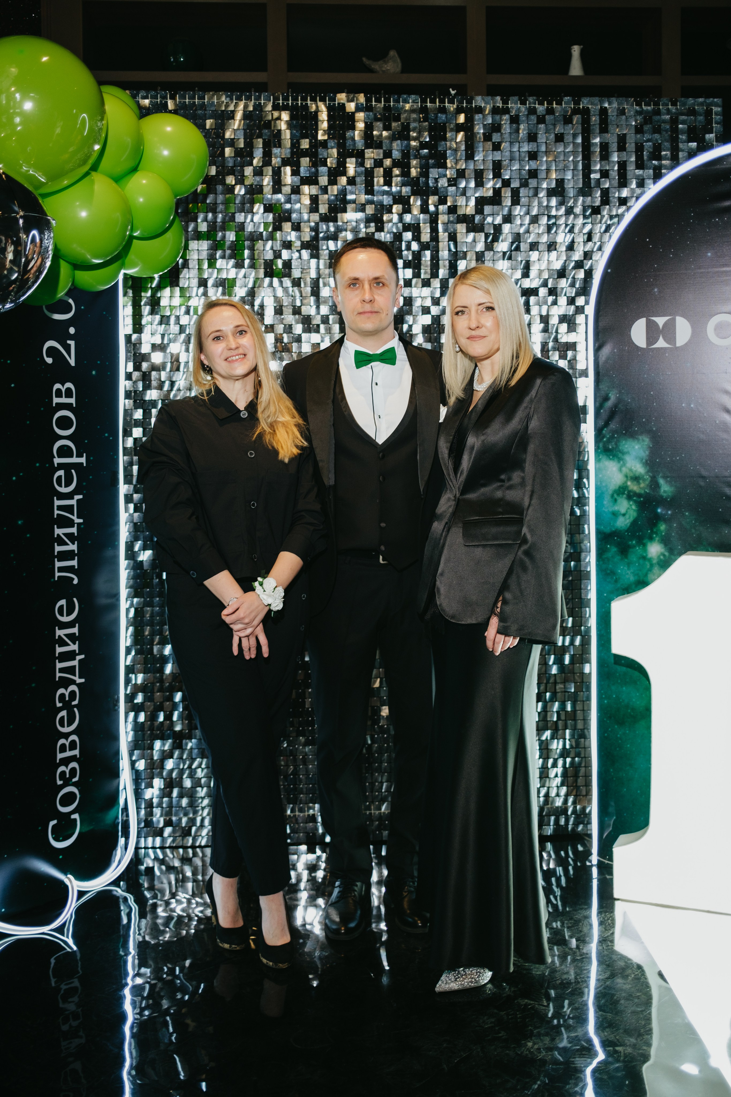 Корпоратив в Сириусу (Адлер) 10 лет компании. Свадебный фотограф Денис Ожигин в Краснодаре и крае. Эмоциональная и стильная съемка вашего дня