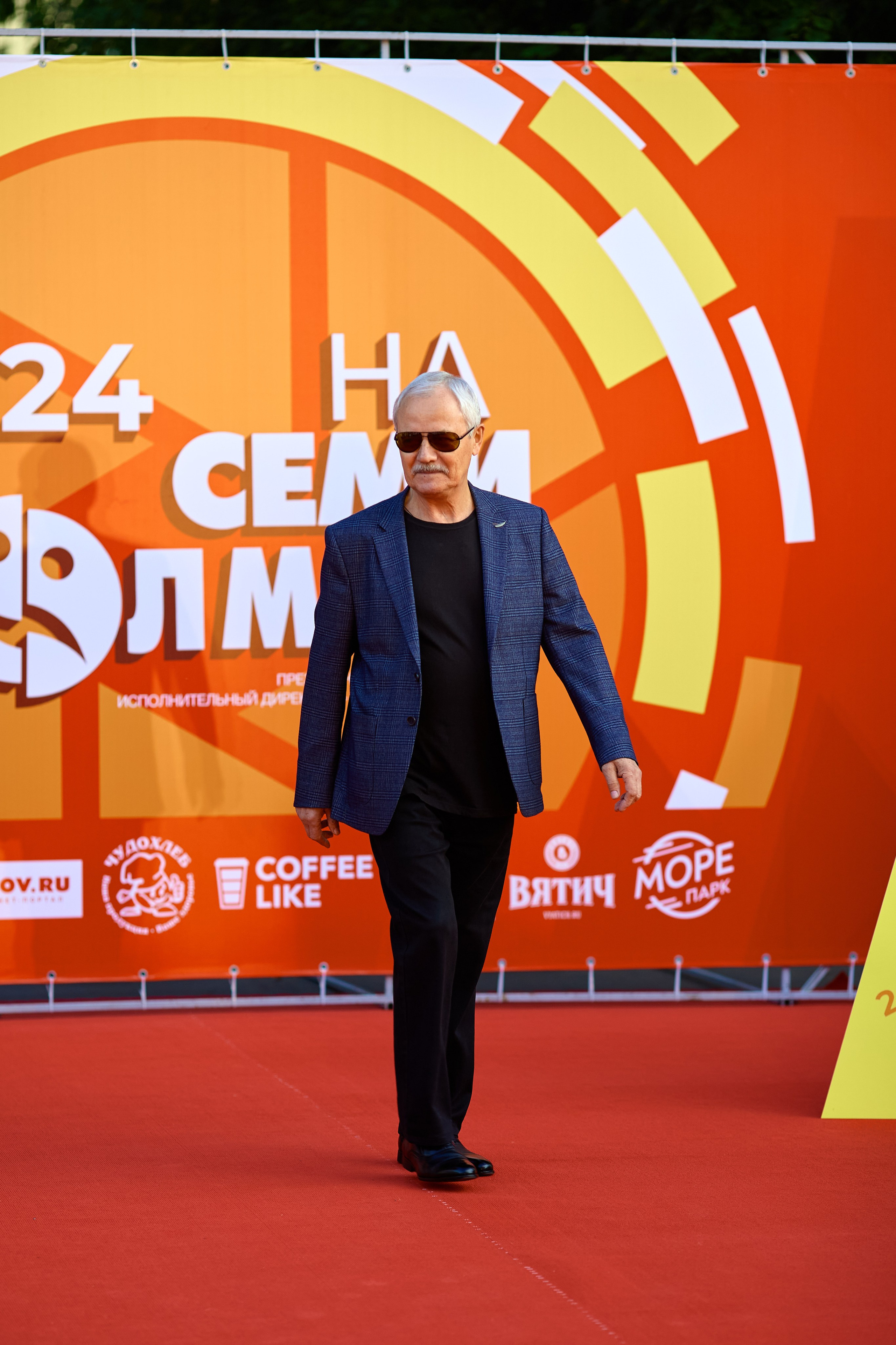 Открытие фестиваля «На семи холмах» 2024. Фотограф Илья Прохоров в Кирове