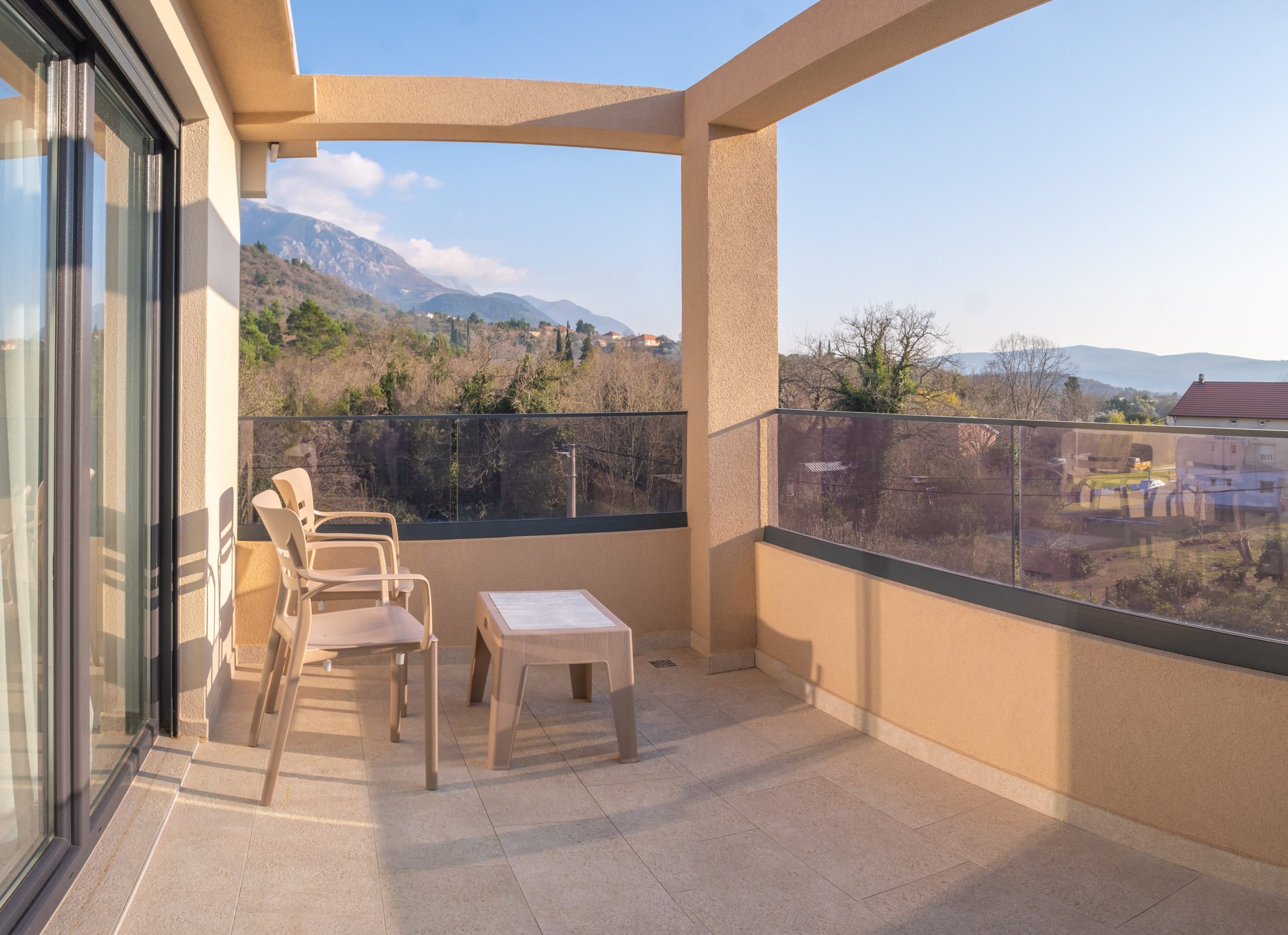 Apartments Tivat, Gradioshnica. Family and wedding photographer in Montenegro