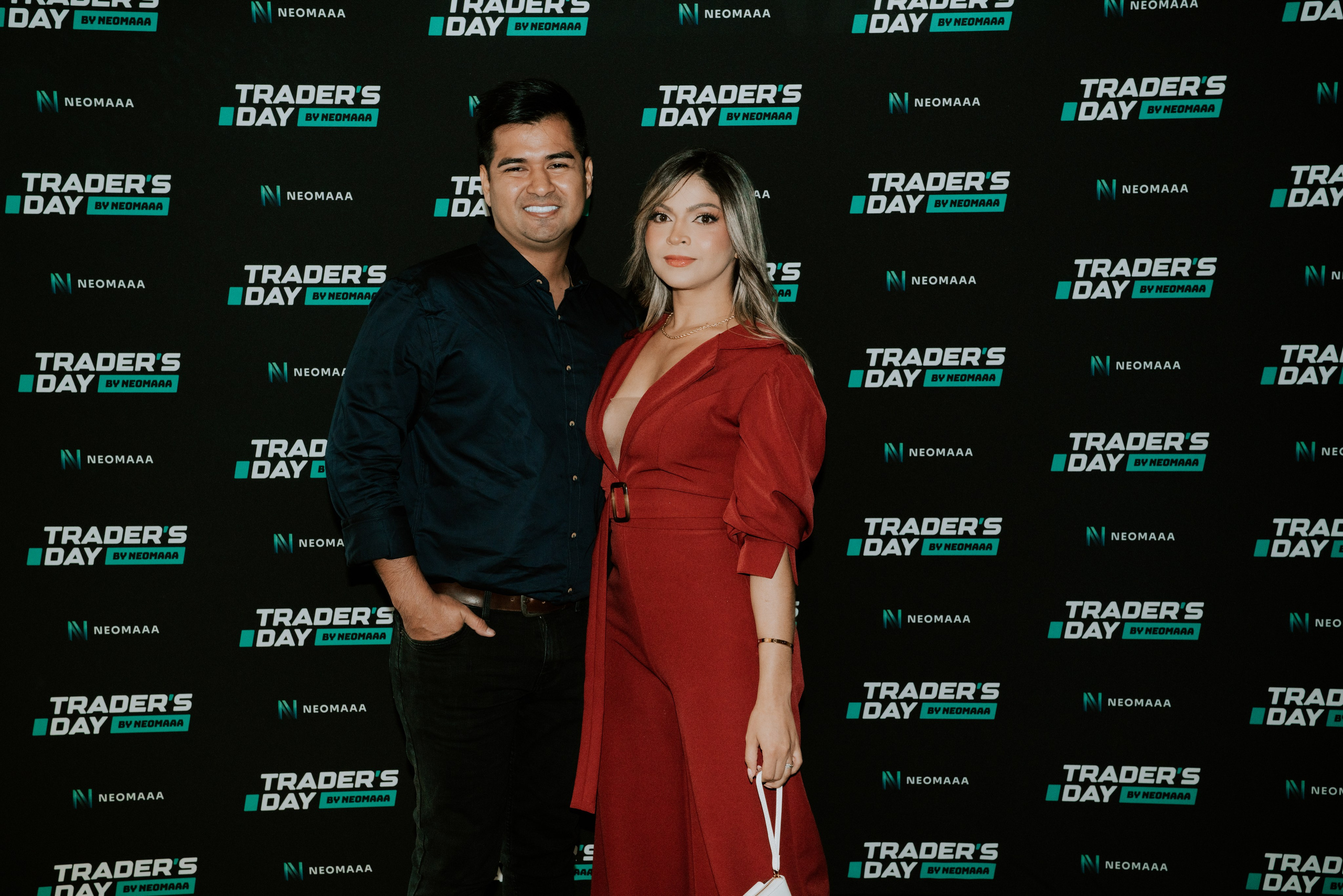 TRADERS DAY By NeomAAA Bogota. NeomAAA Funds Gallery