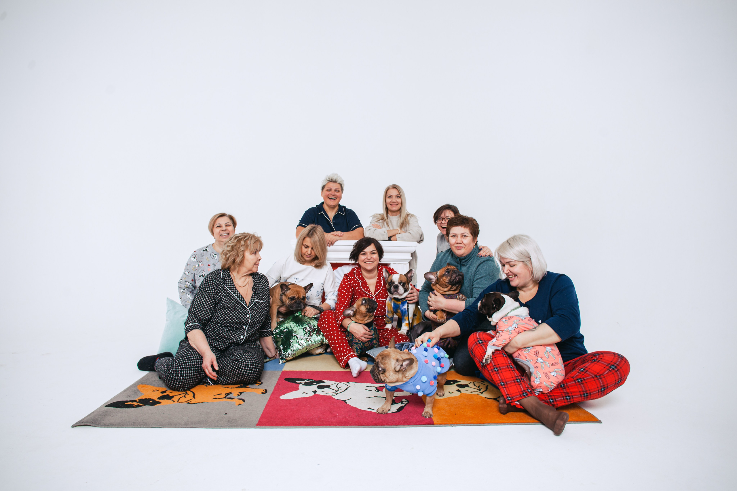 Пижамная вечеринка французских бульдогов и их хозяев. Фотограф-анималист Татьяна Степанова