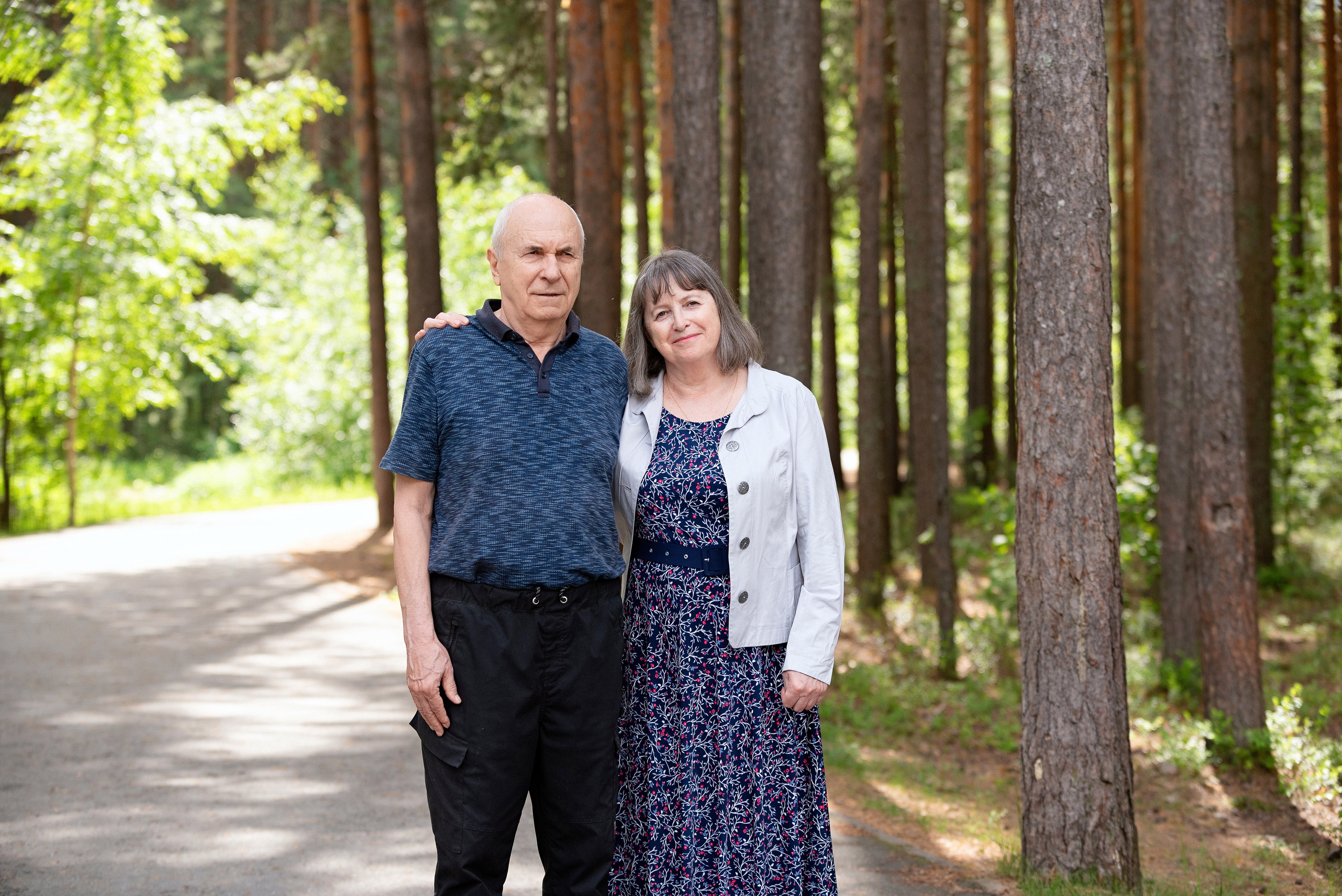 Семейная прогулка в парке Кедровый Лог. Детский и семейный фотограф в Сургуте и Нефтеюганске Анна Старцева