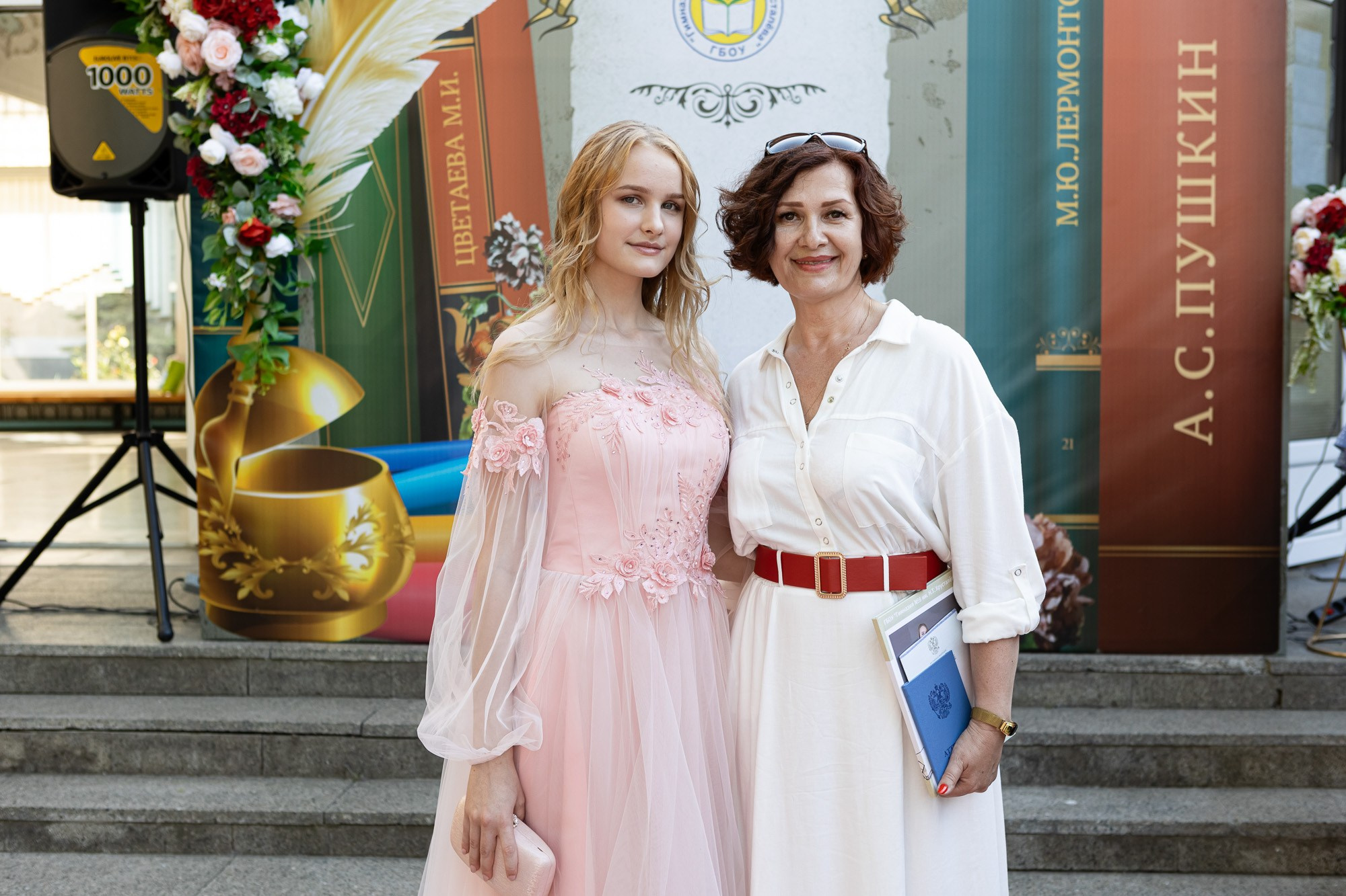 Фотосъёмка выпускного в школе. Свадебный фотограф, фотосъемка в Крыму, Севастополе, Симферополе, Ялте