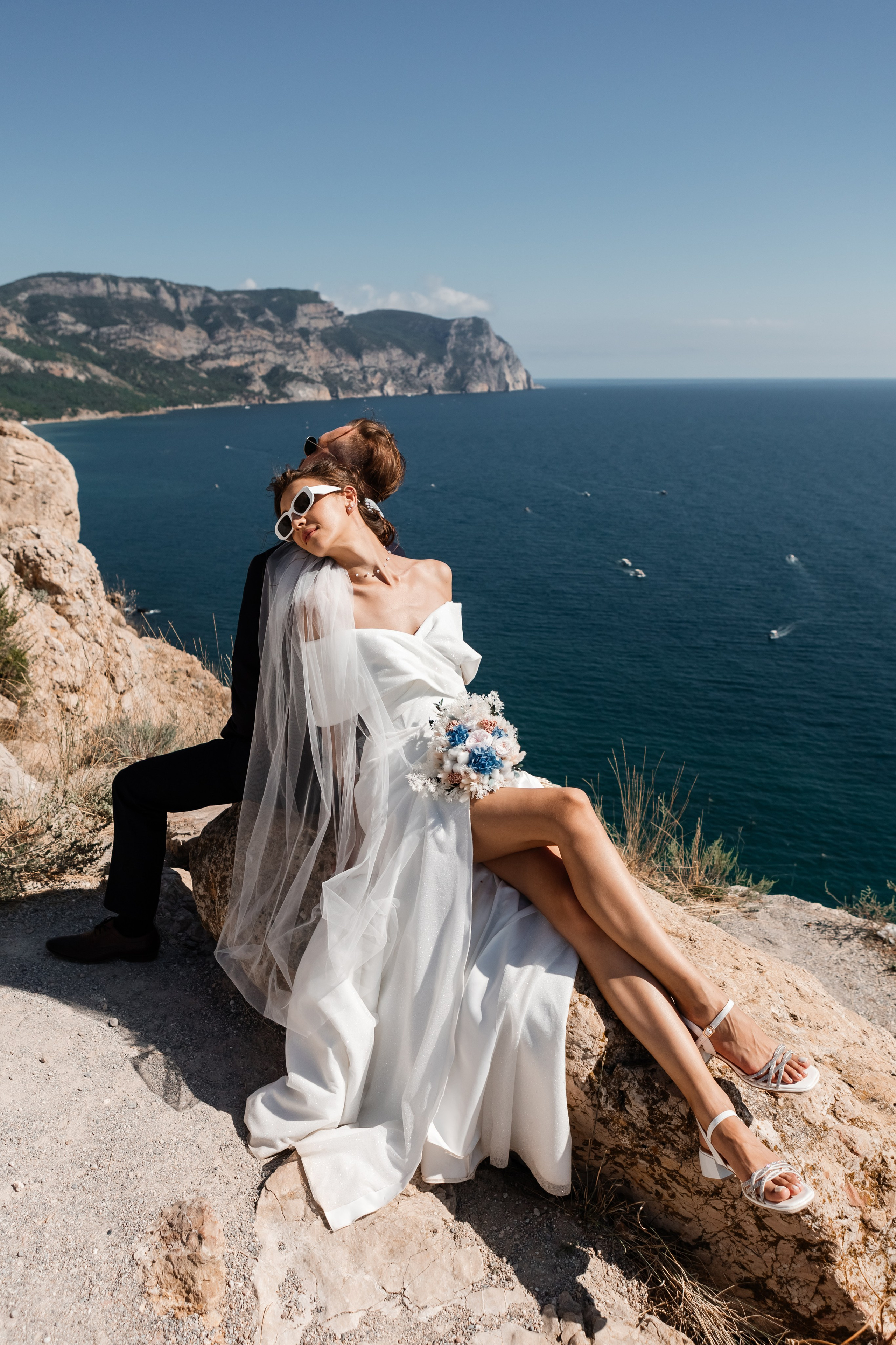 Свадебная съёмка в Балаклаве в крепости Чембало. Свадебный фотограф, фотосъемка в Крыму, Севастополе, Симферополе, Ялте