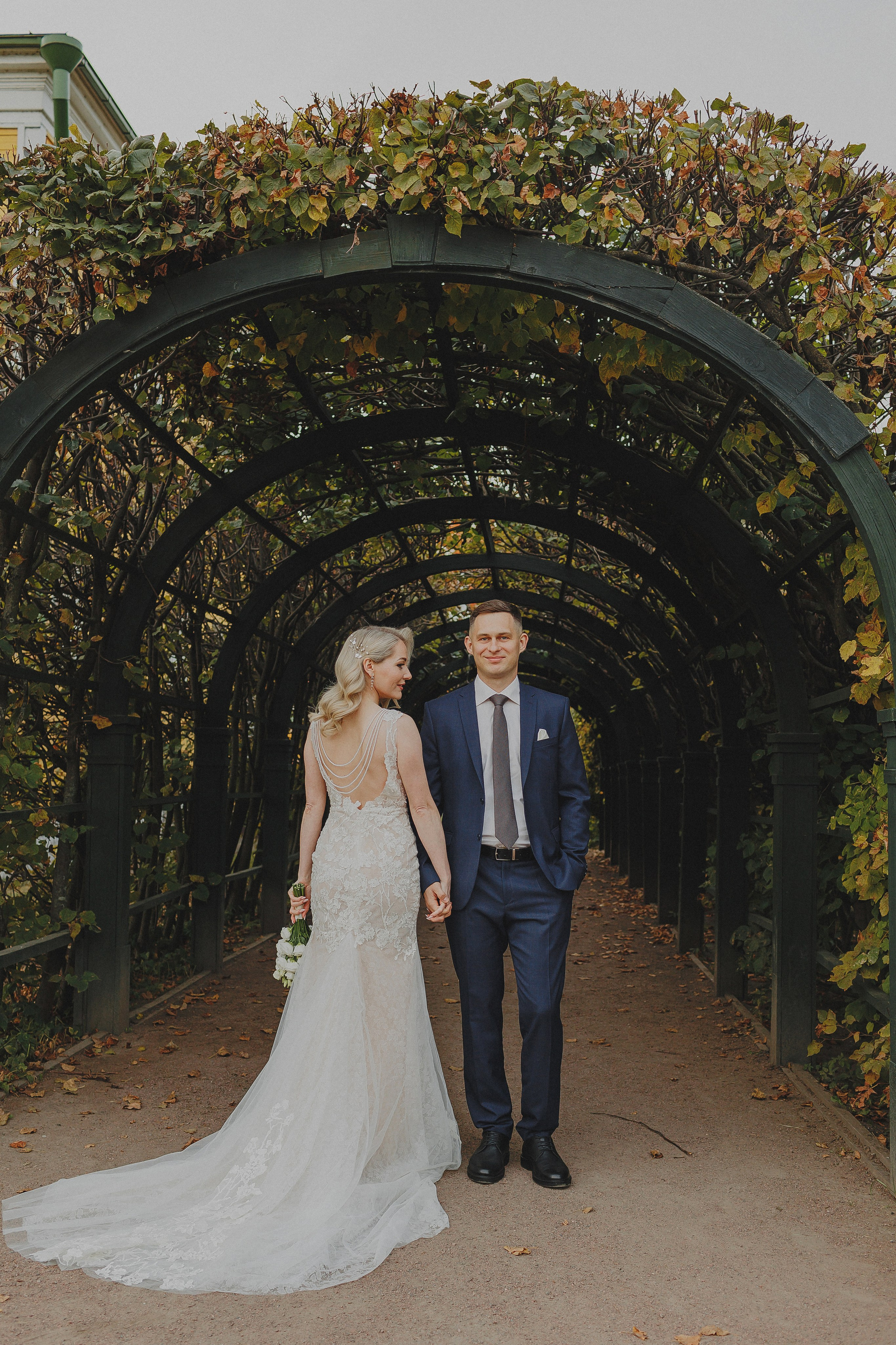 Свадебная фотосессия в Таганском ЗАГСе и Кусково. Фотограф в Москве и Люберцах Анна Ушакова