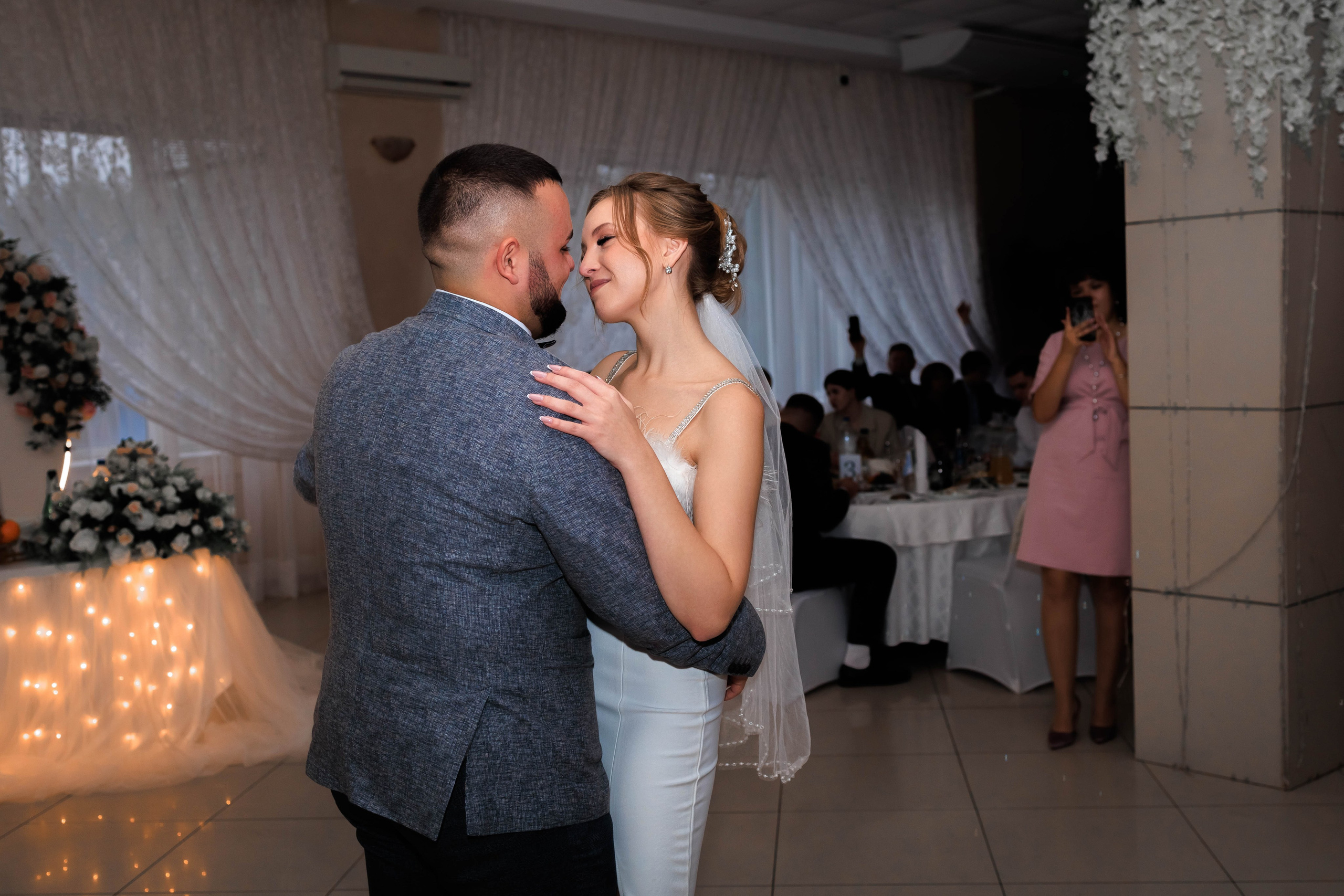 Елизавета и Данил. Свадебный и семейный фотограф в городе Россошь и Воронежской области