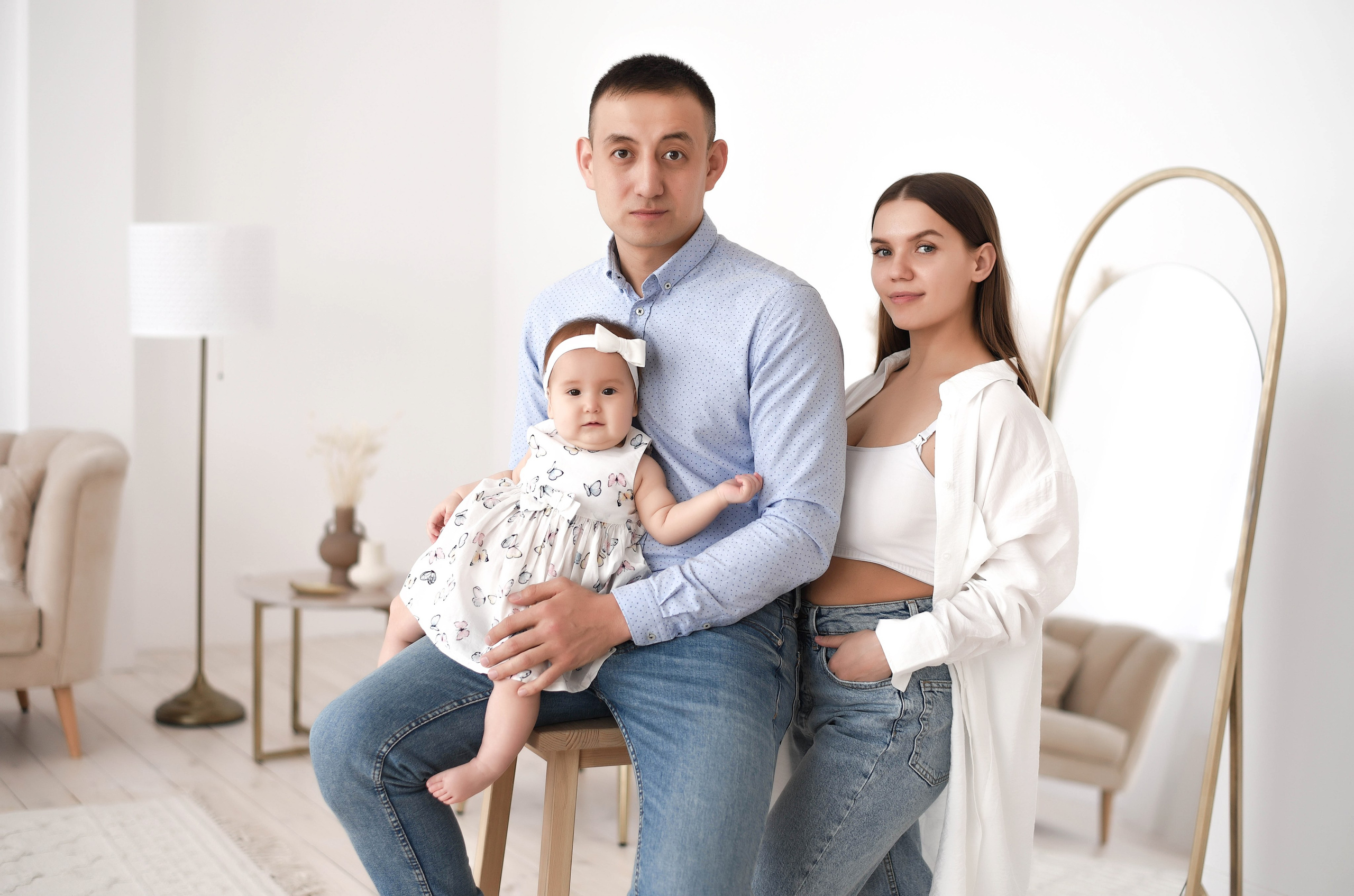 Семейная студийная. Свадебный, семейный, детский, контент фотограф в Омске Максим Ильин