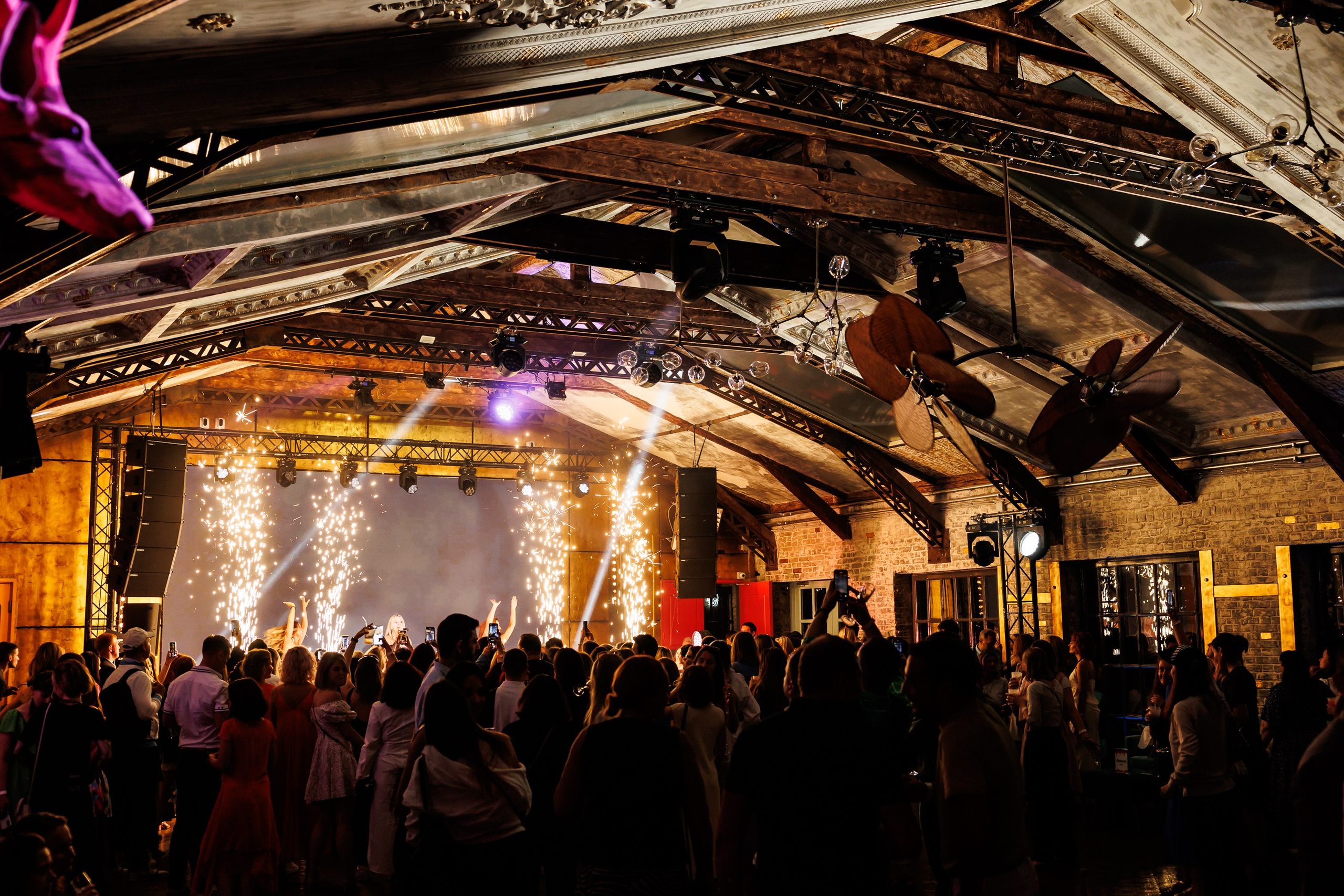 EVEREST VIBE good vibes only 16.08.2023. EVEREST PHOTO REPORT