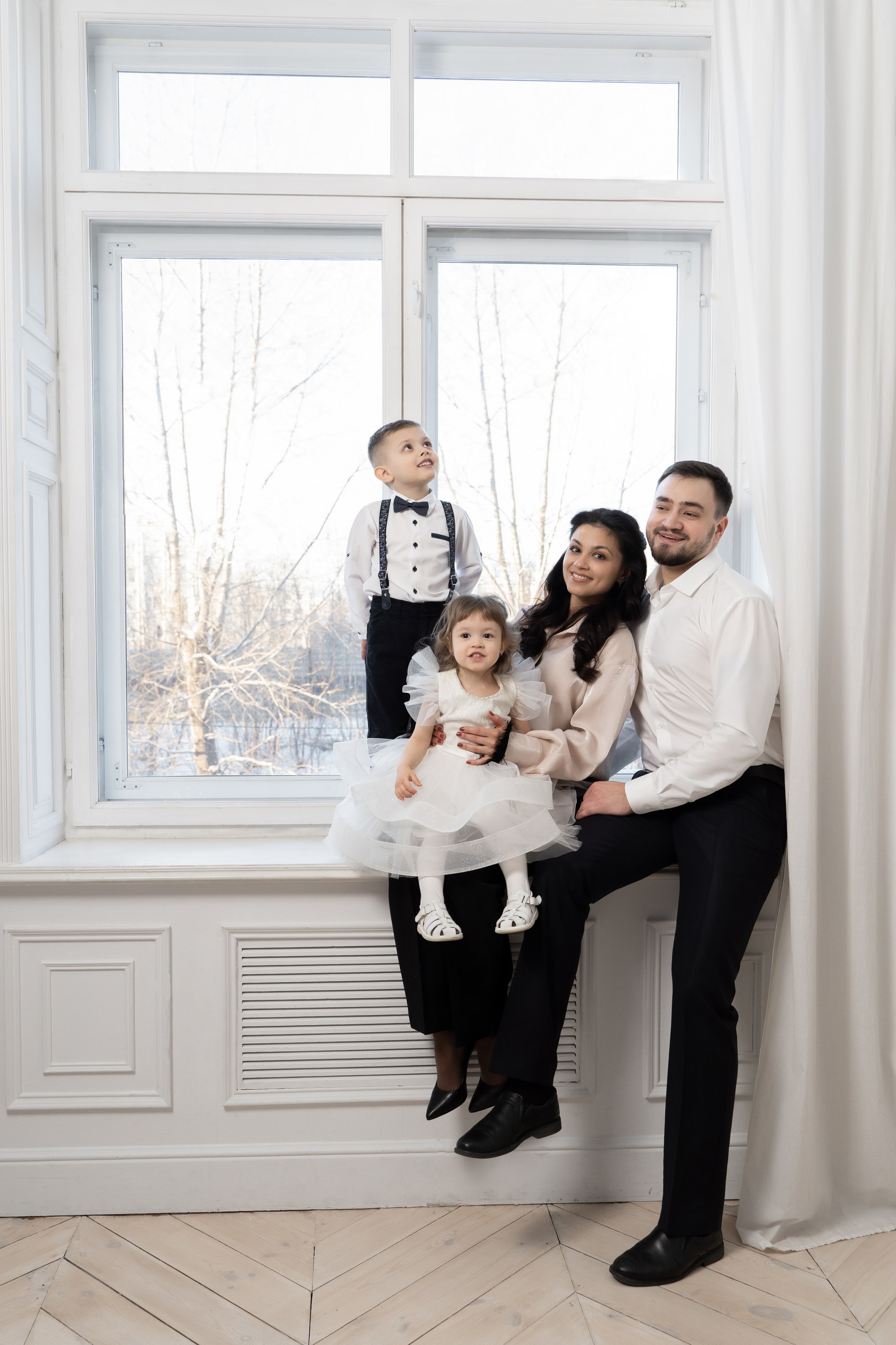 Саша, Гера, Лилиана и Арсений. Новогодняя фотосессия. Фотограф Татьяна Мамонтова