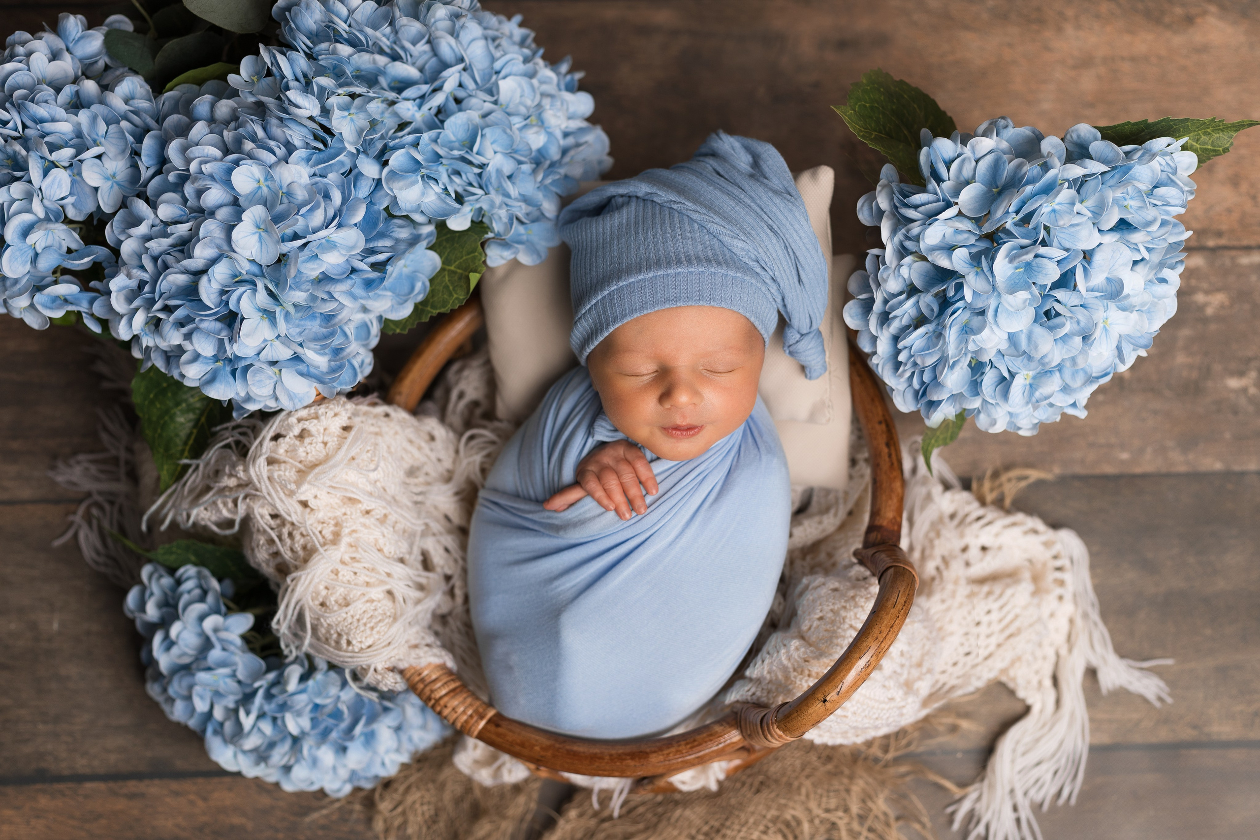 Фотографии новорожденных детей. Фотограф новорожденных в Омске Анастасия Моисеева