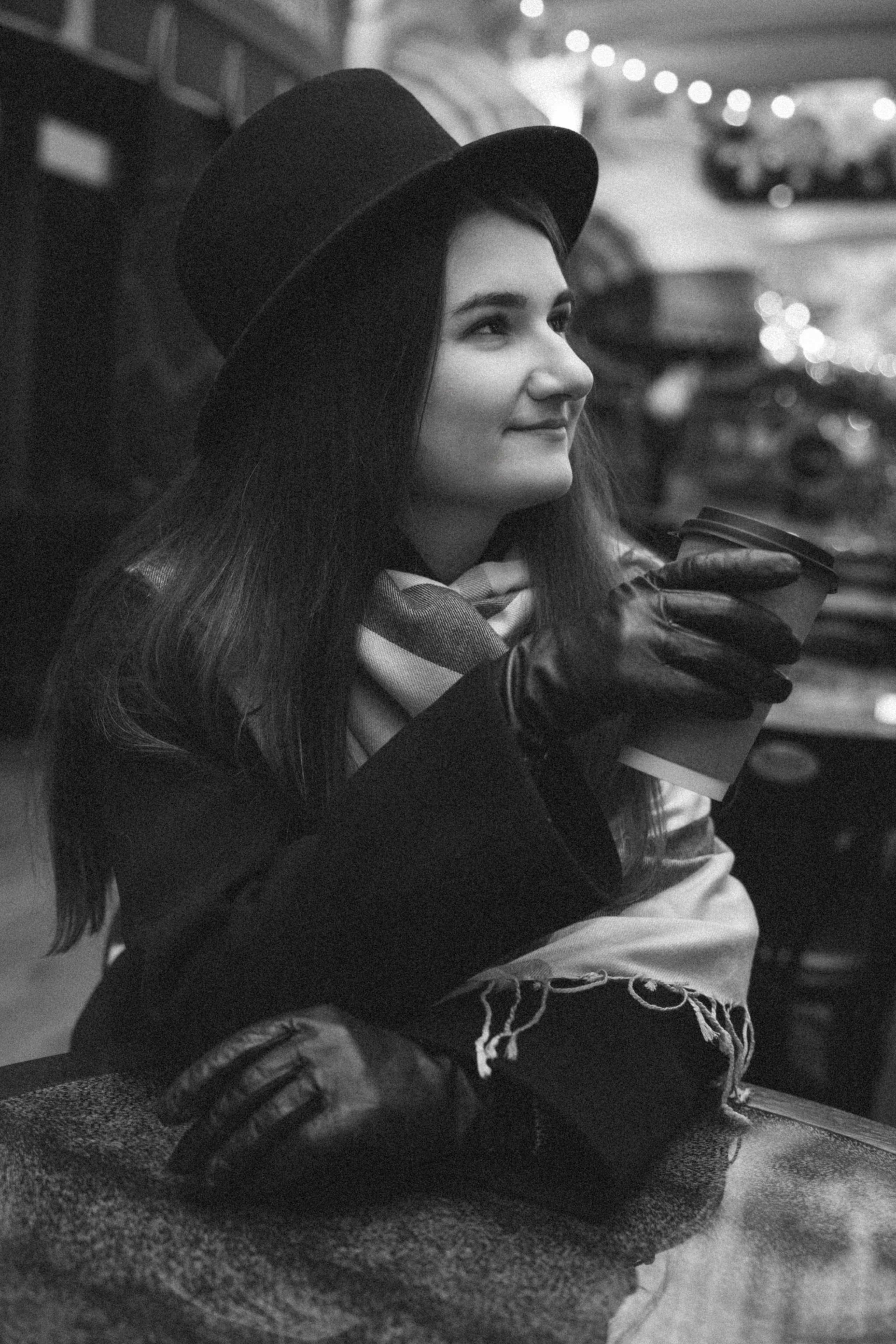 ДАША. Я фотограф из Москвы к Вашим услугам