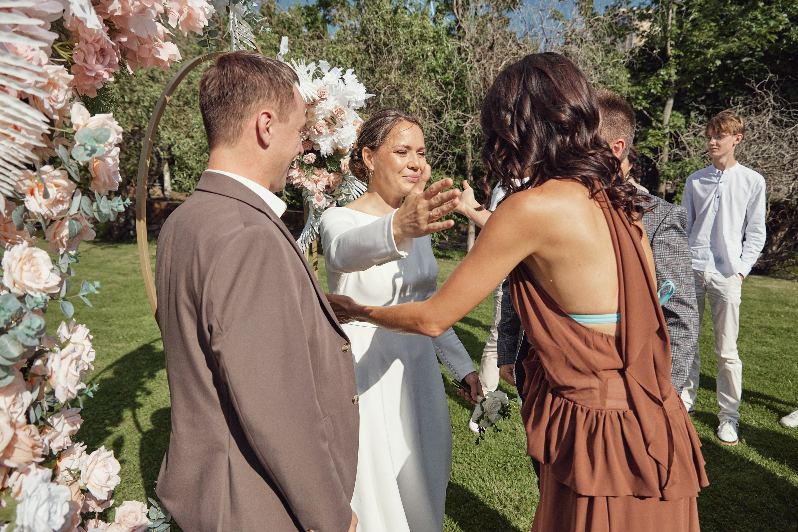 Счастье здесь. Свадебный фотограф Антон Артюшин. Работаю в Нижнем Новгороде и Москве