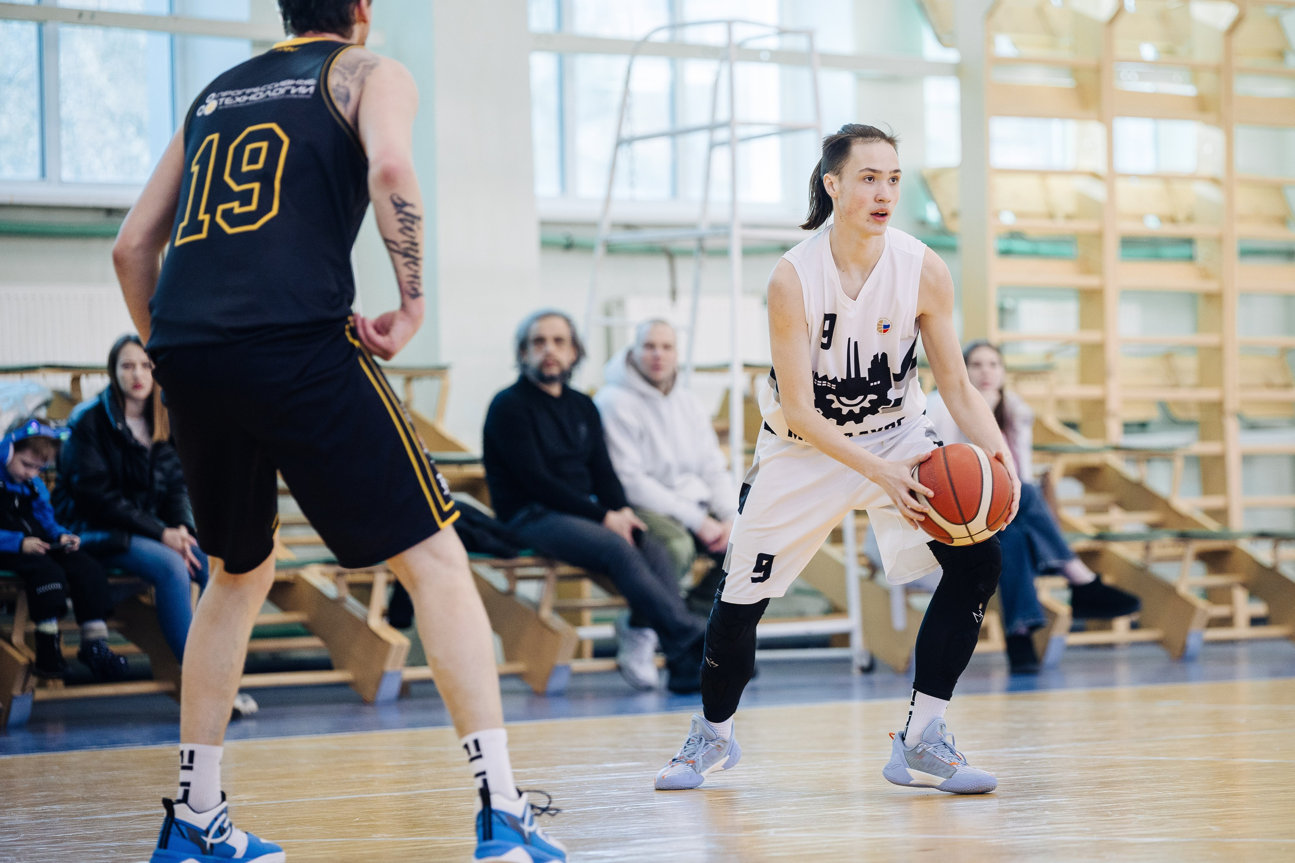 Любительский Чемпионат Магнитогорска по баскетболу // 09.02.25. Денис Прохоров Фотограф в г. Магнитогорск