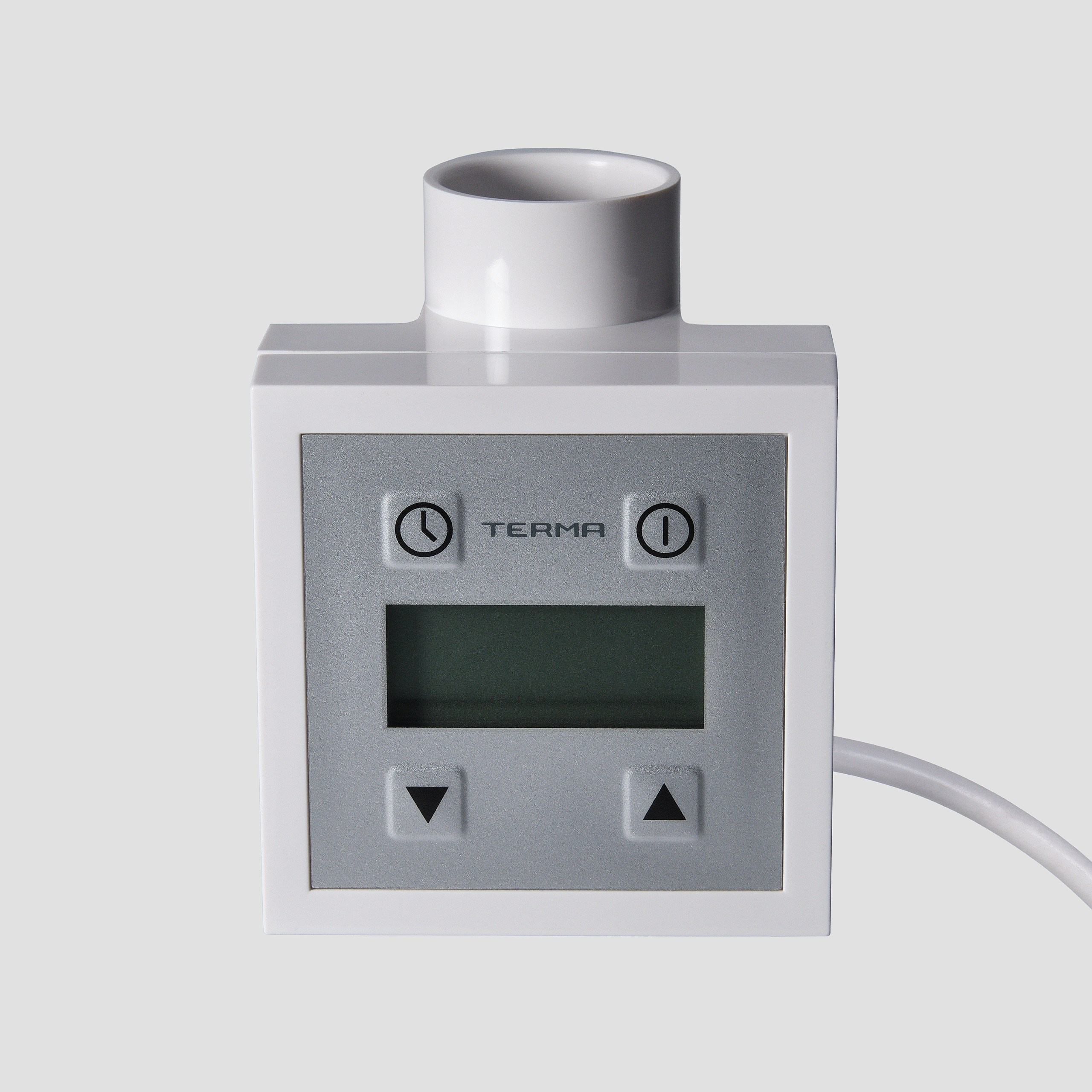 Предметные фотографии регуляторов и нагревателей для отопительных приборов