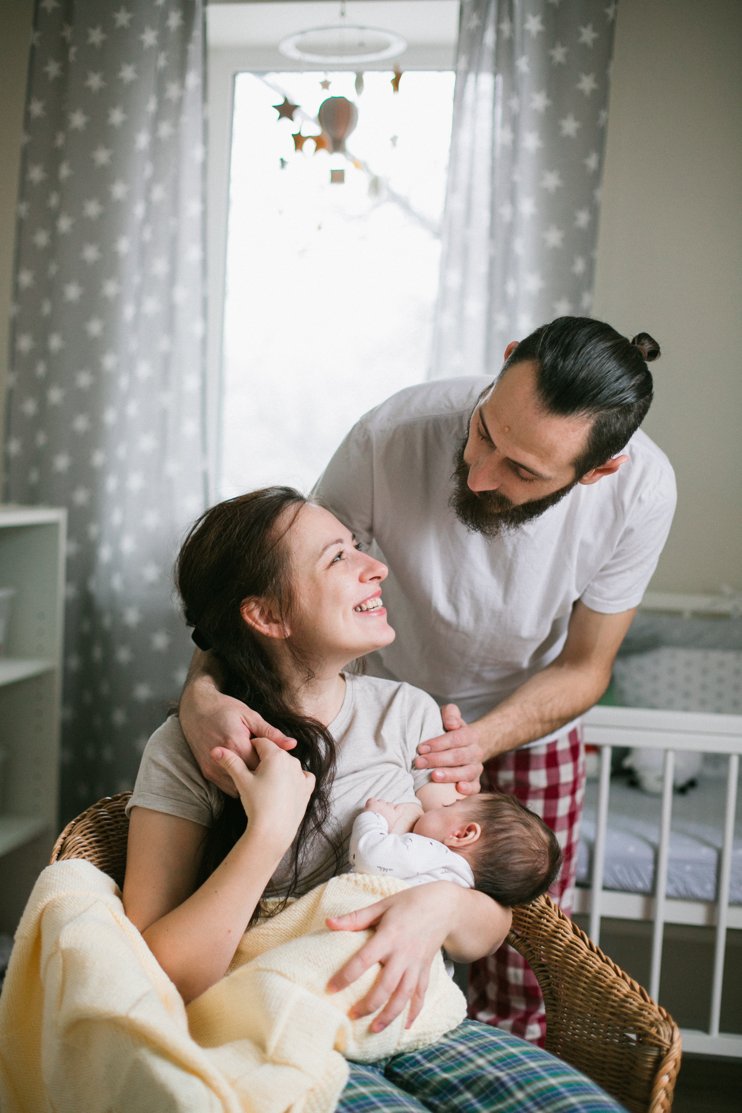 Антон, Тоня и Варя. Главная