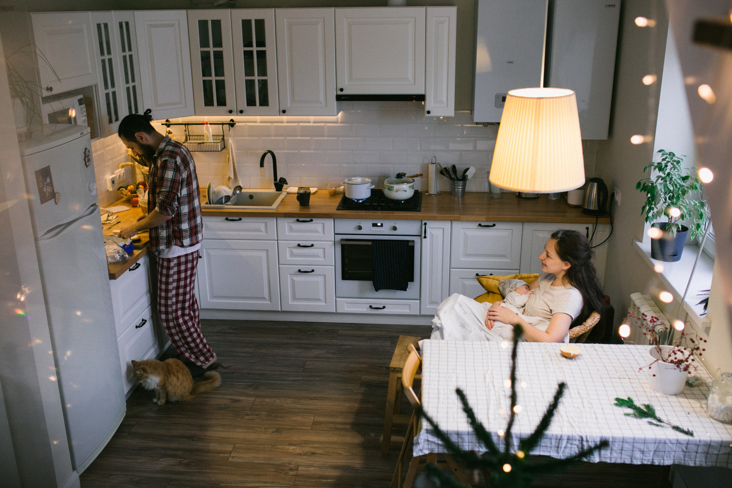 Антон, Тоня и Варя. Главная