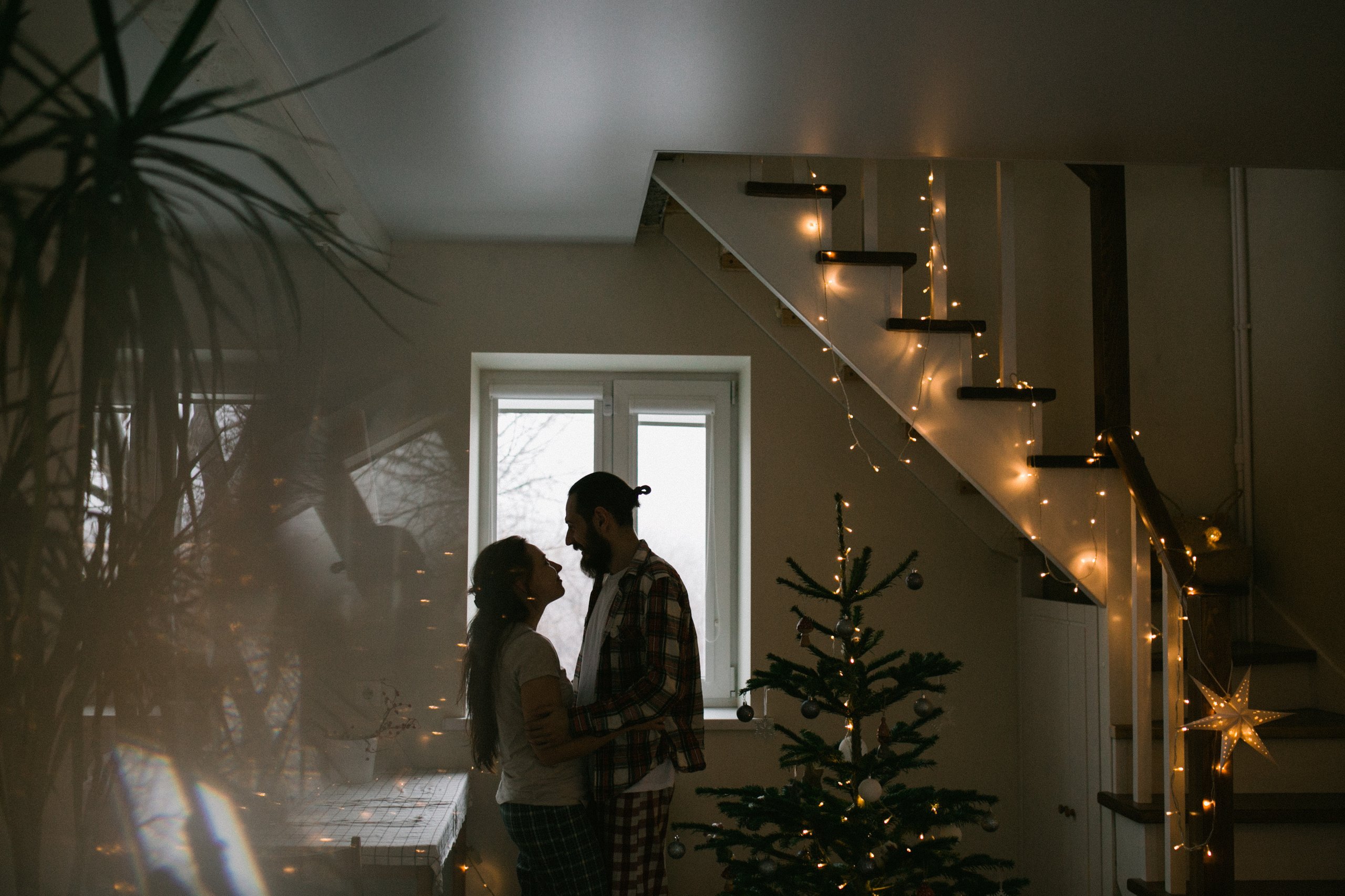 Антон, Тоня и Варя. Главная