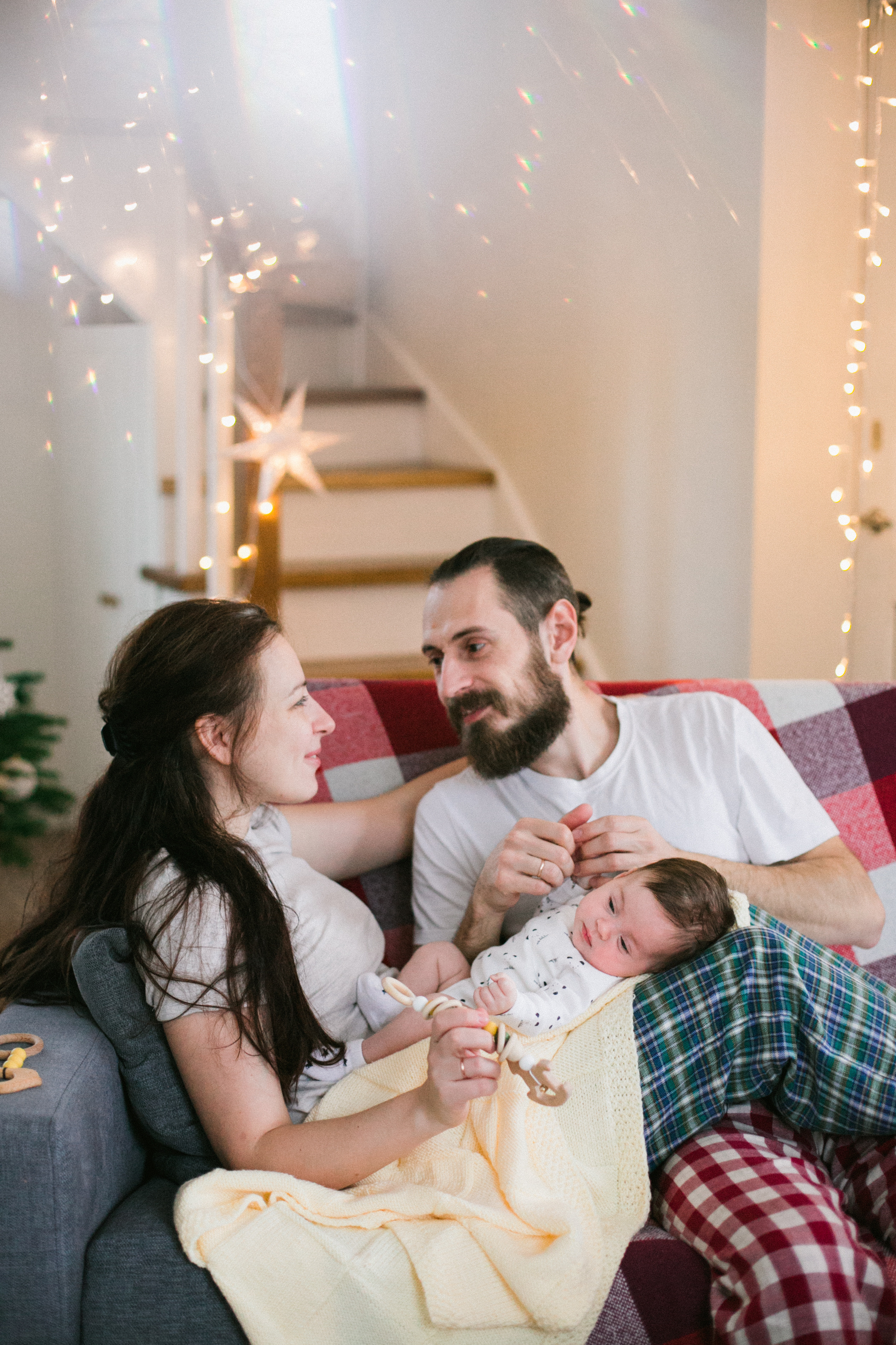 Антон, Тоня и Варя. Главная