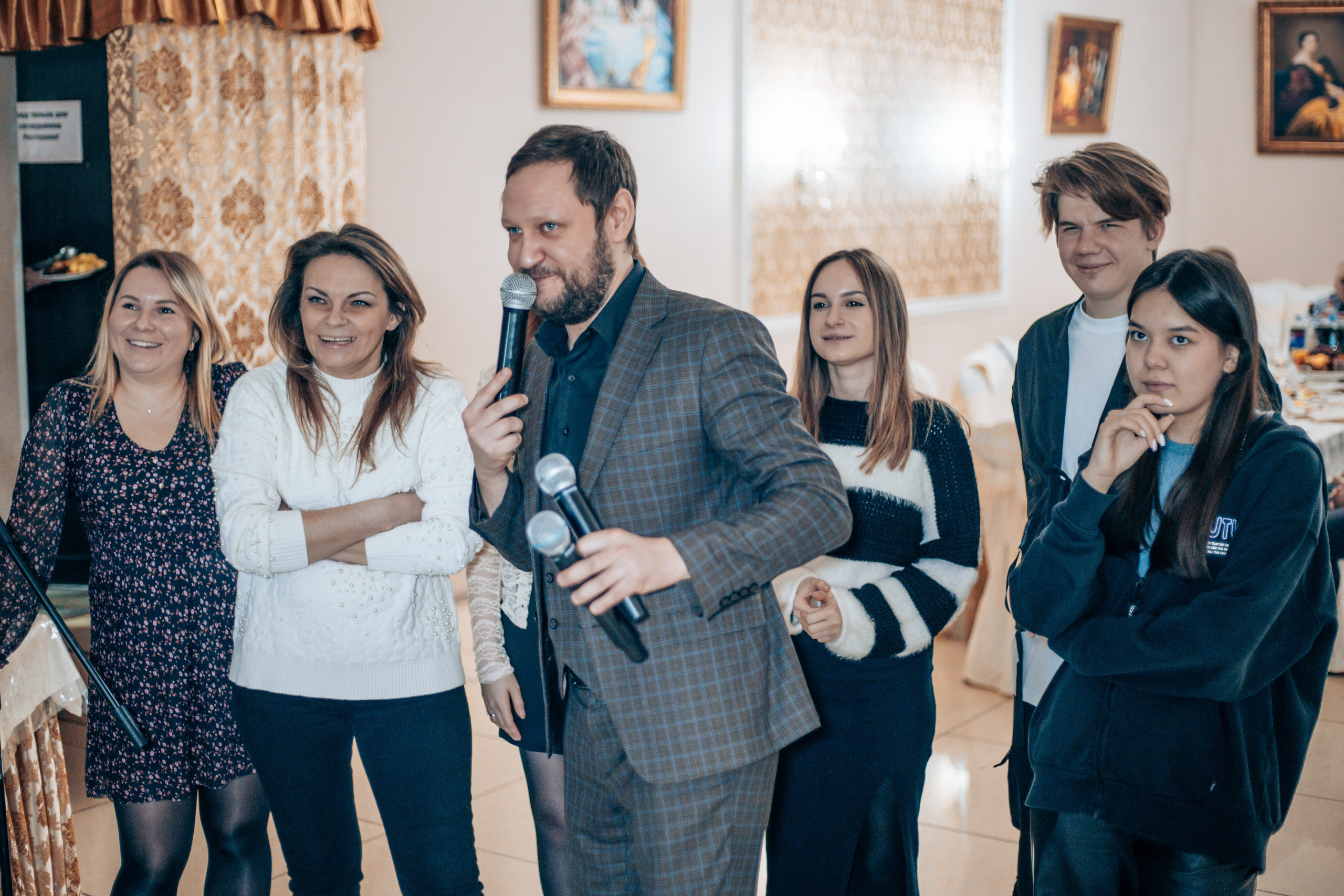 Праздники и репортажная съёмка. Свадебный и семейный фотограф и видеограф Александр в Москве и Московской Области