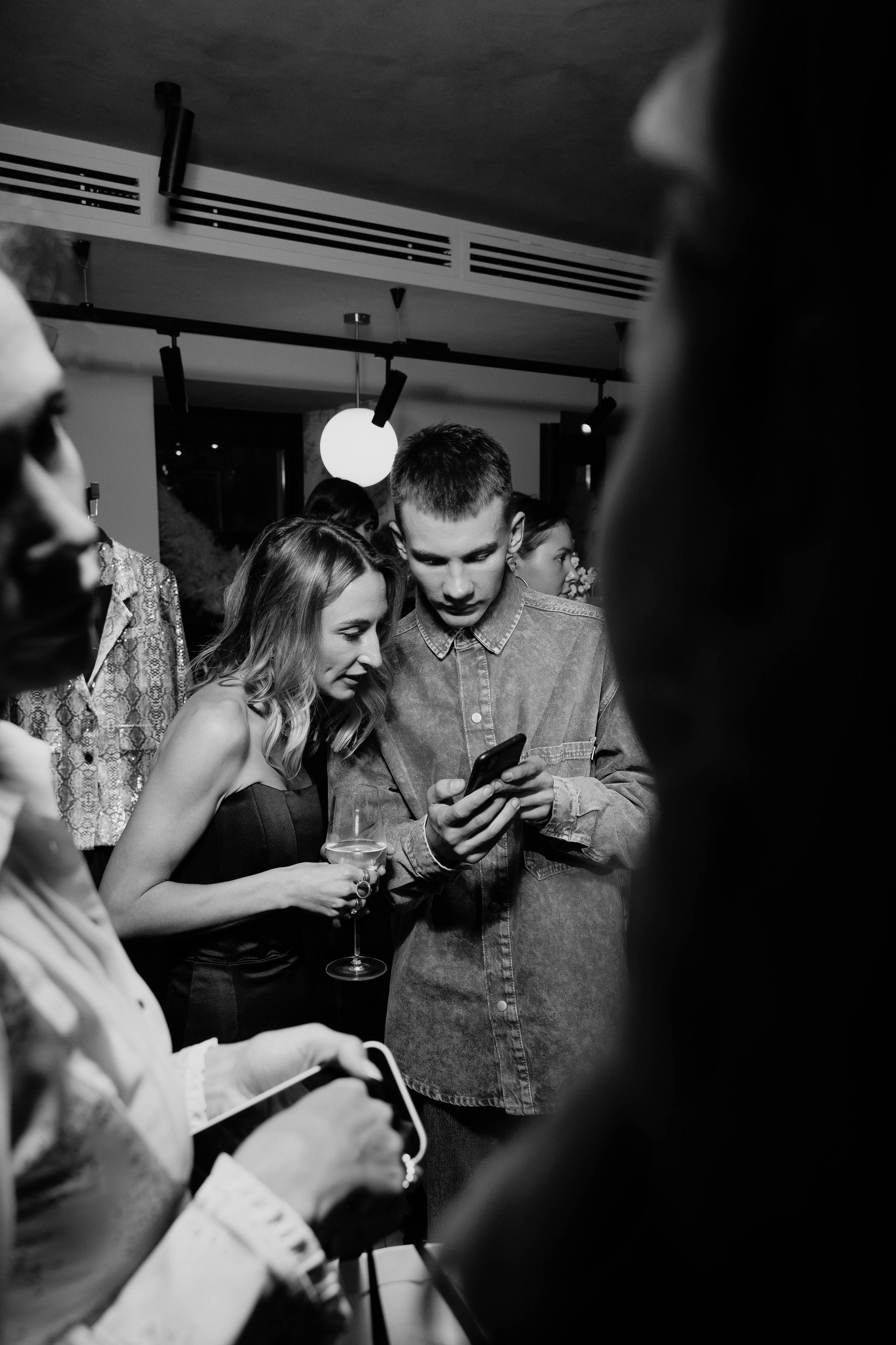 Презентация вечерней коллекции Pleiades by ENN. Профессиональный фотограф и оператор в Москве — Максим Проценко