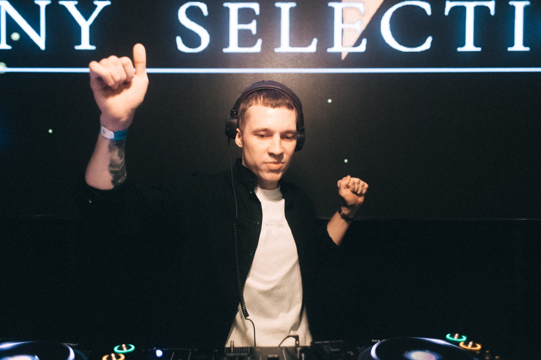 Выпускной школы диджеинга «Атмосфера». Фотограф Кемерово | Сергей