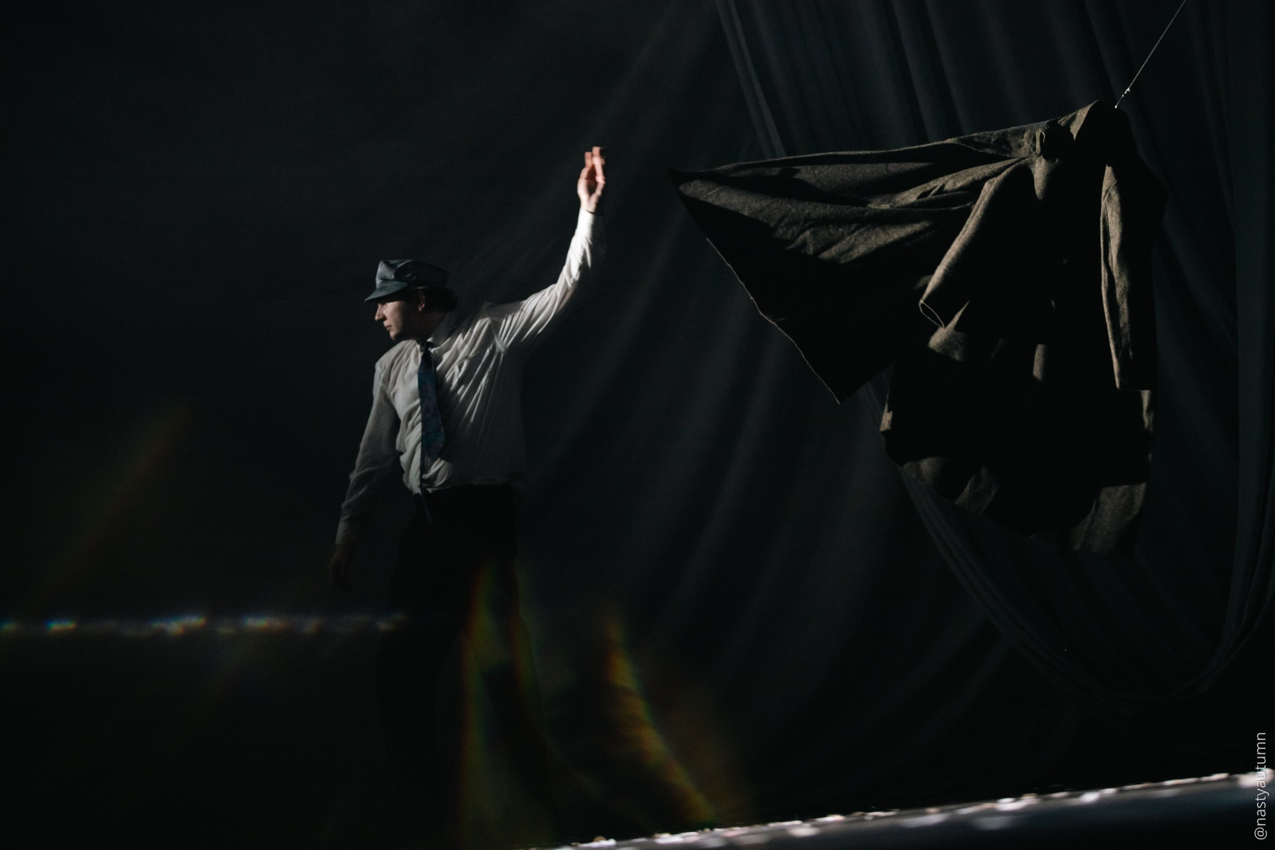 Генеральный прогон «Маяковский. Я сам.». Репортажный и концертный фотограф в Москве Анастасия Осень