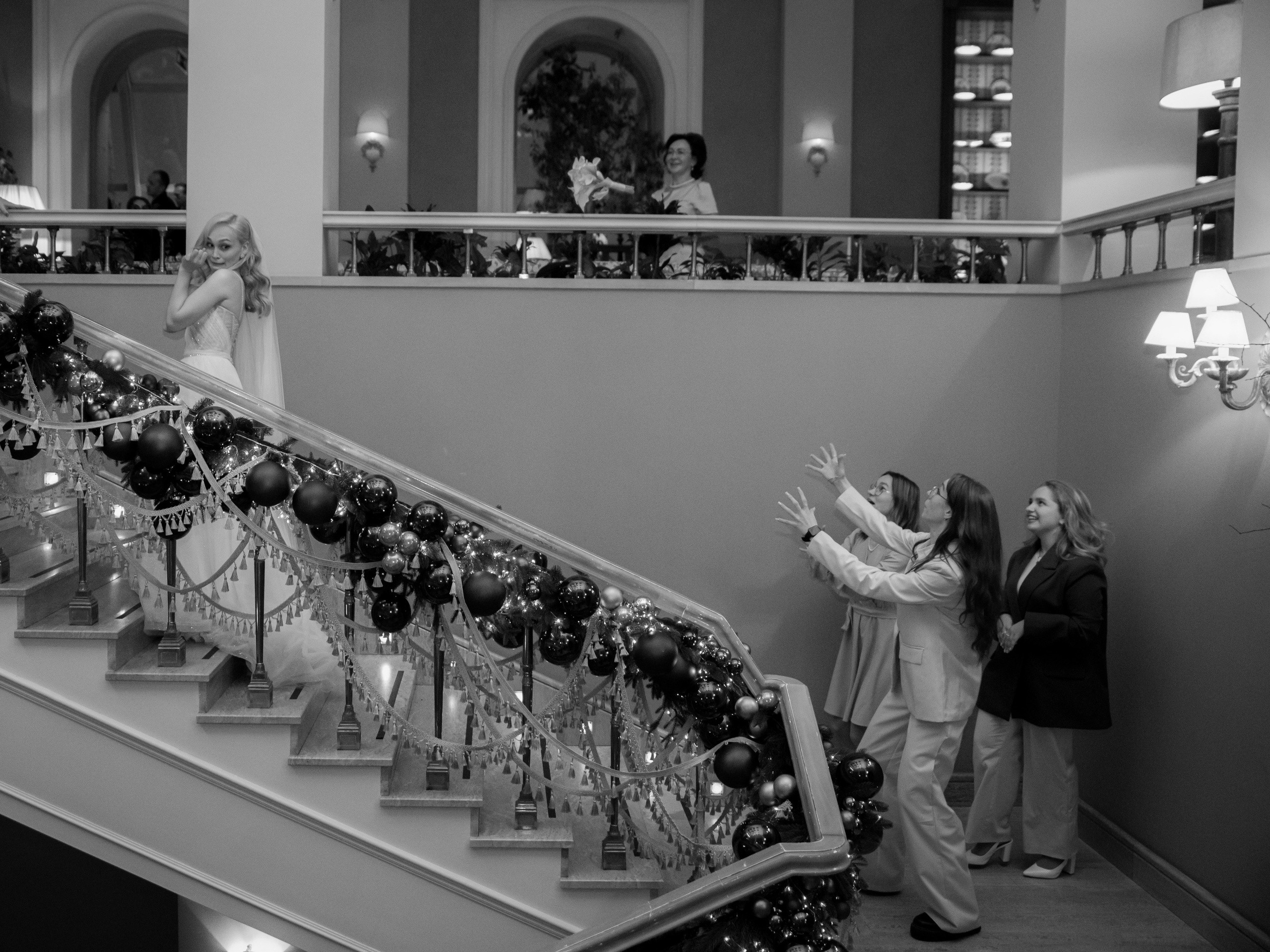 Свадебная фотосессия в Radisson Collection Hotel мск. Свадебный и портретный фотограф в Москве Жердев Даниил