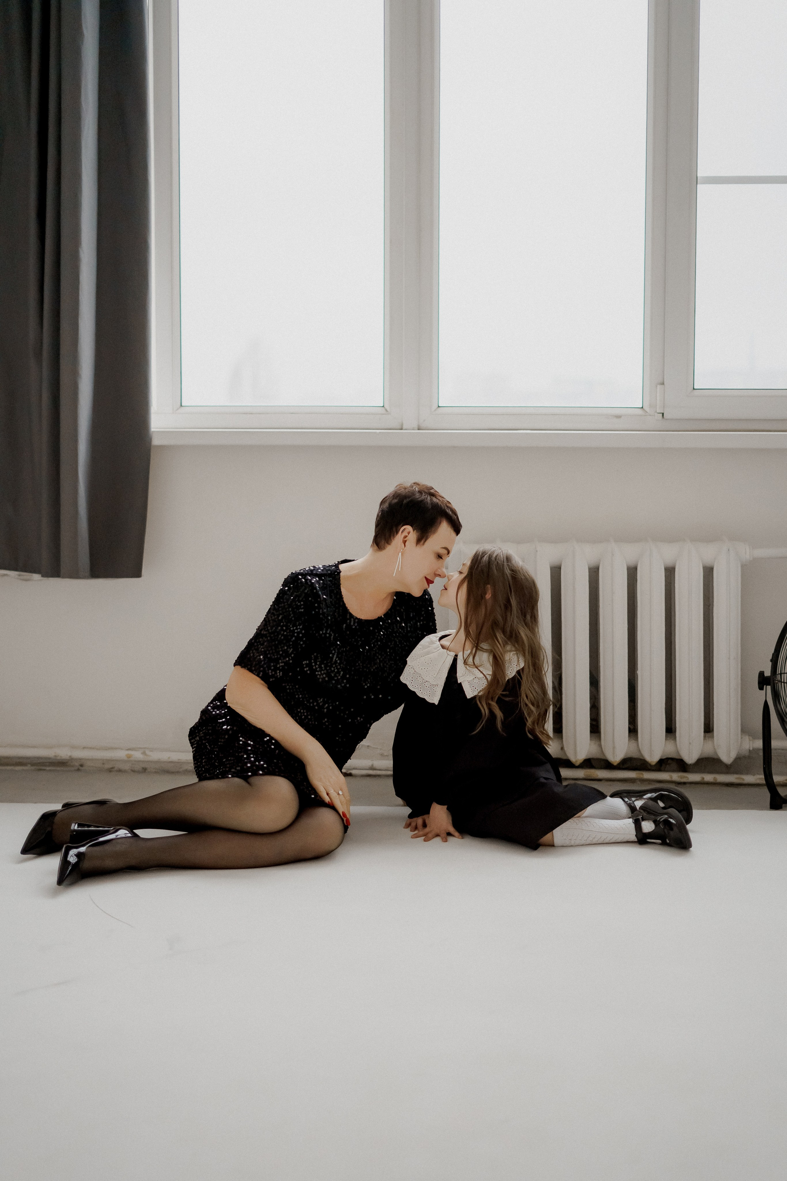 Света и вика. Фотограф Валерия Крахмалева