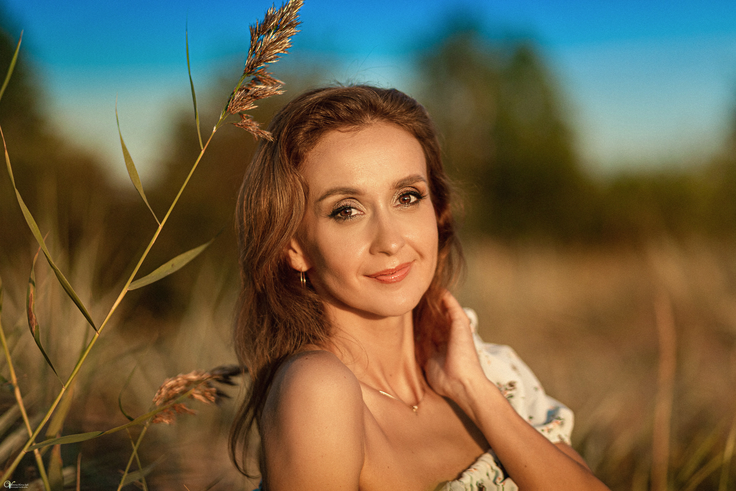 Оля и залив. Фотограф женский и мужской портрет Санкт-Петербург