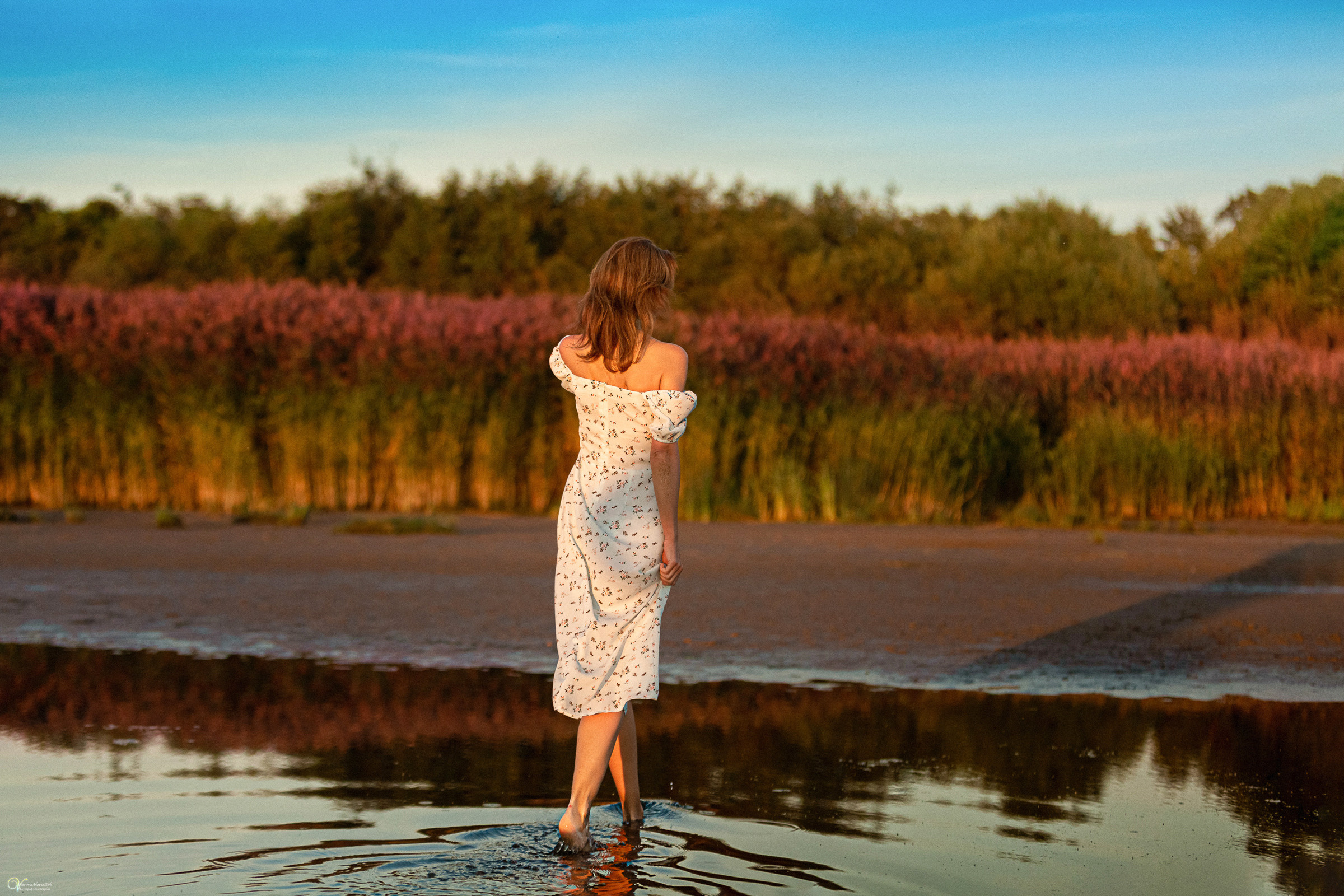 Оля и залив. Фотограф женский и мужской портрет Санкт-Петербург