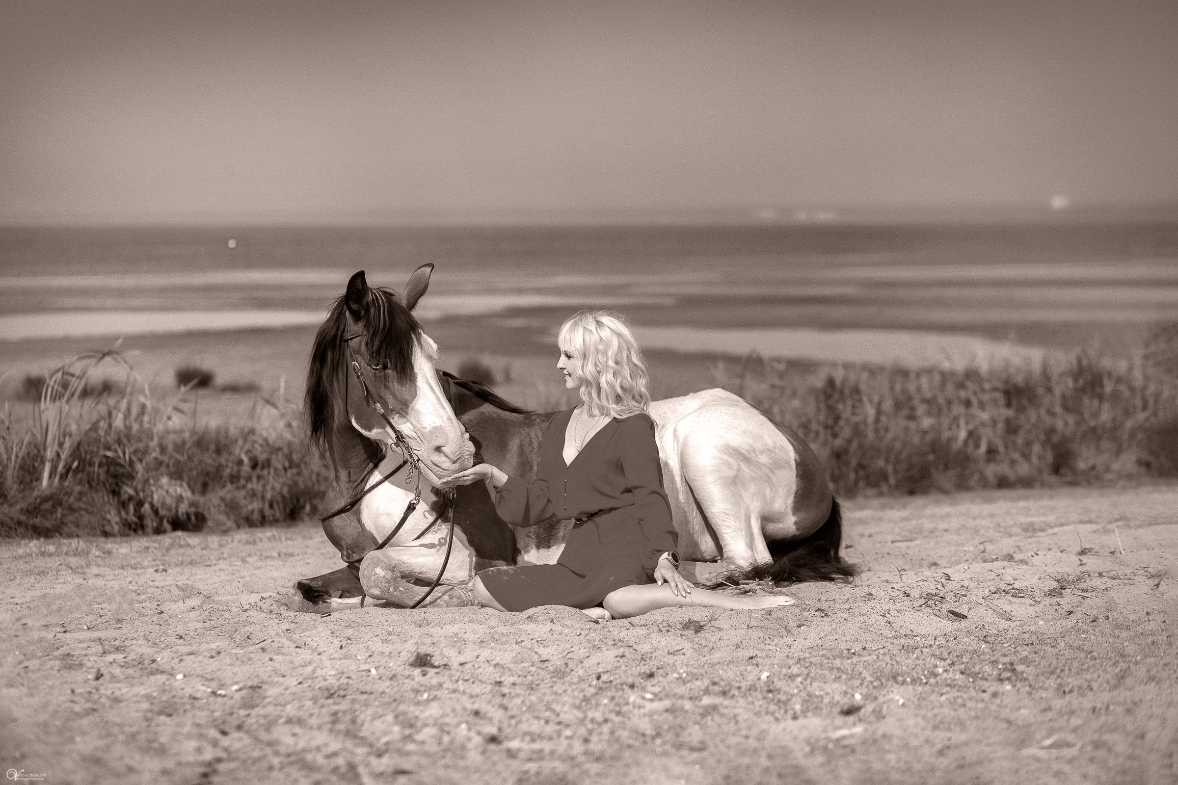 Лила и Лола в красном. Фотограф женский и мужской портрет Санкт-Петербург