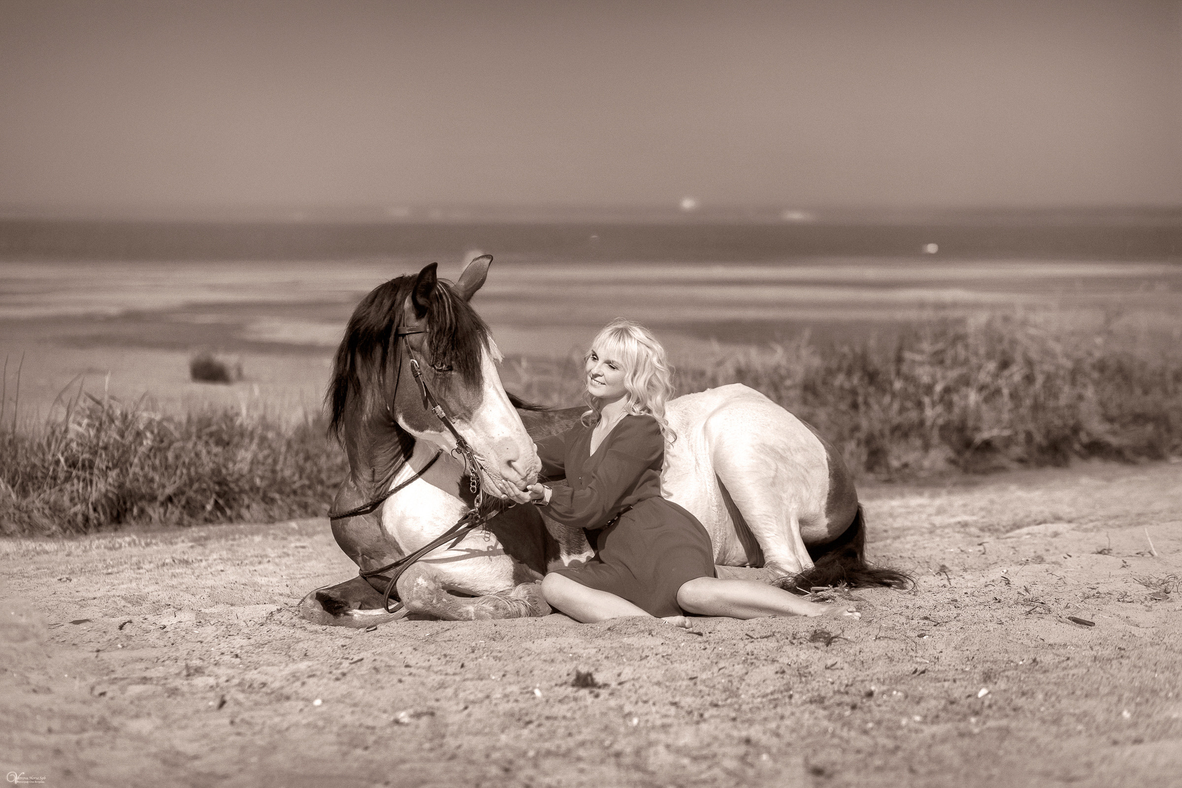 Лила и Лола в красном. Фотограф женский и мужской портрет Санкт-Петербург