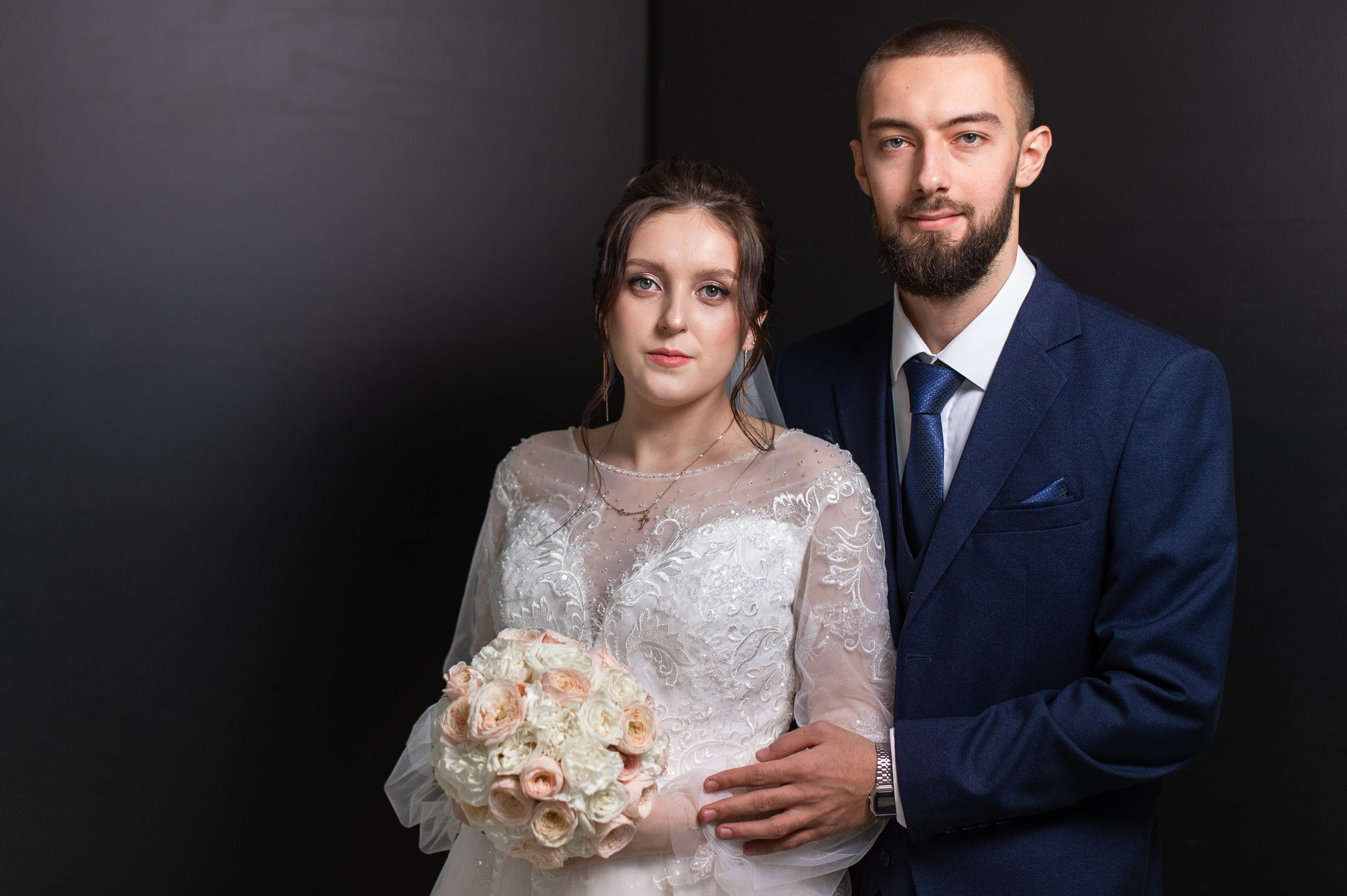 Студия и банкет. Свадебный и семейный фотограф в Омске Мормулев Михаил