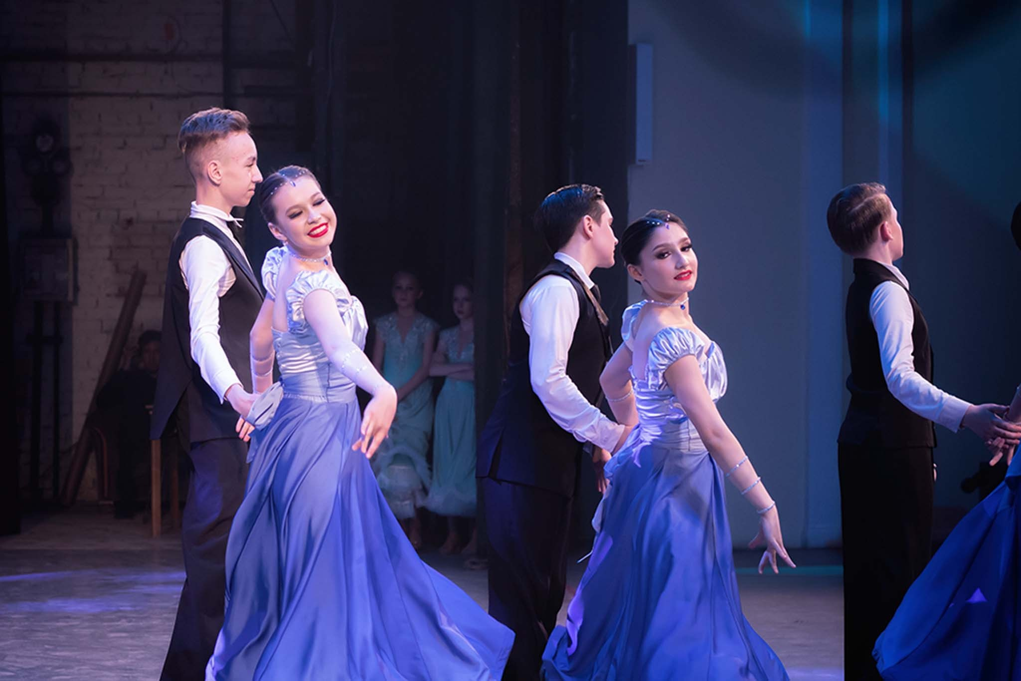 Выступление Анжелы и Руслана. Репортажный Фотограф