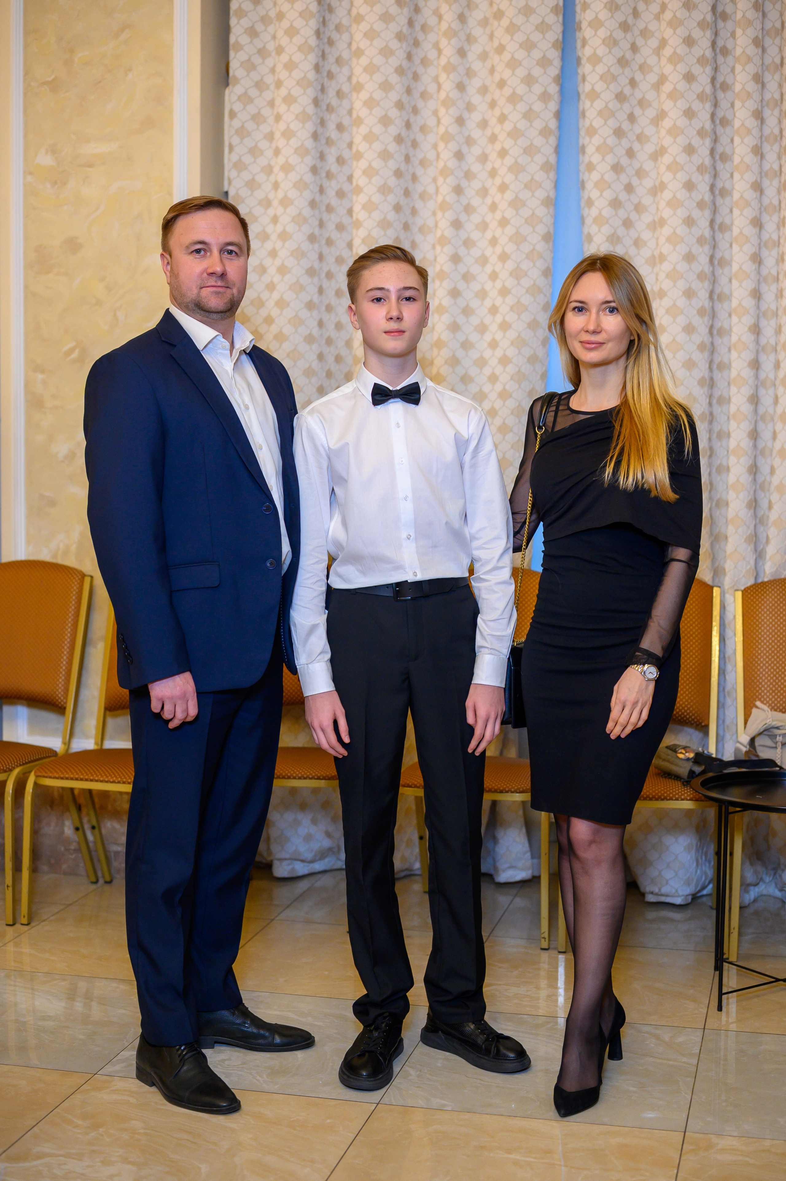 Бал ФМШ 7 класс. Фотограф новорожденных, семейный детский в Тюмени Татьяна Морозова