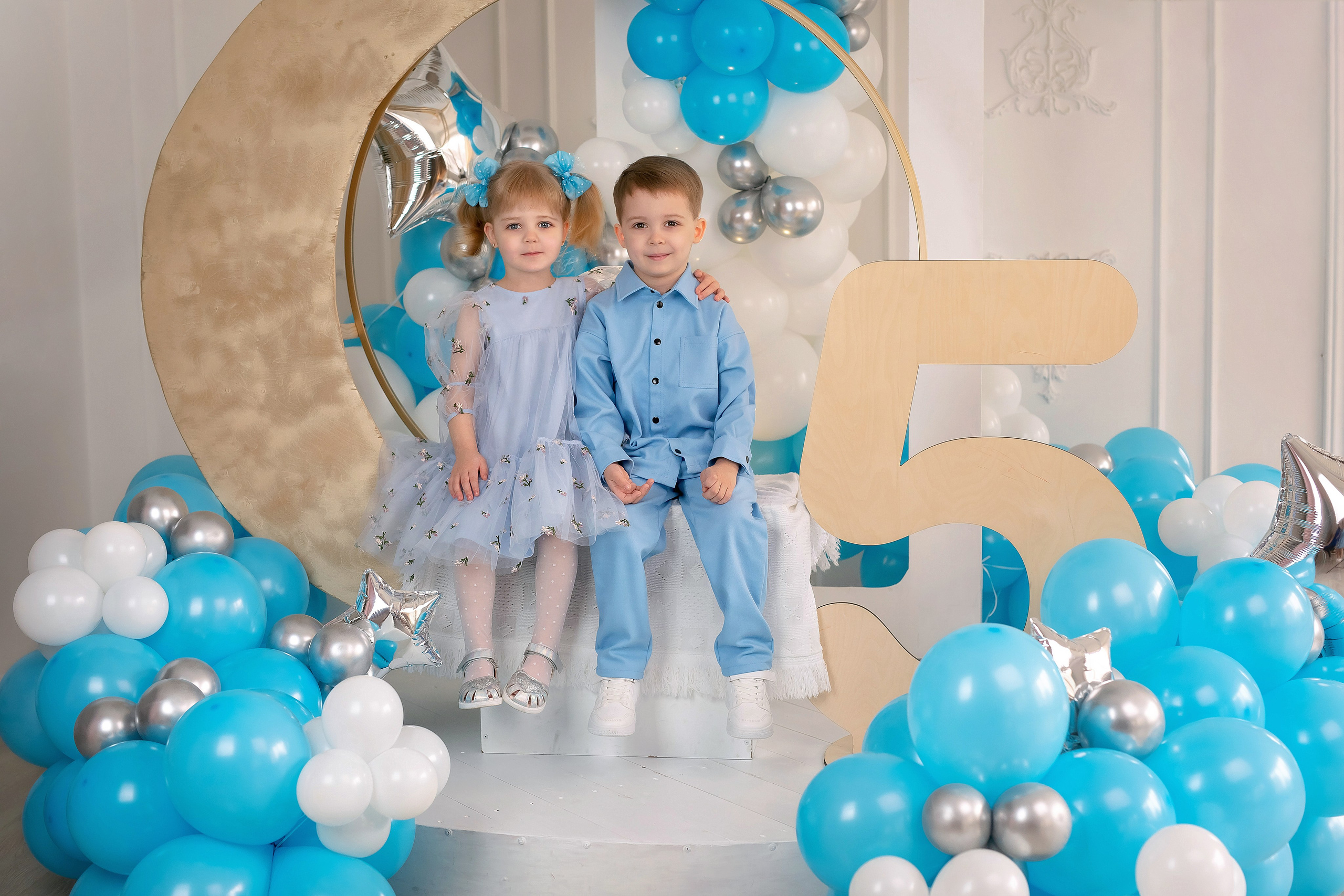 Витюша и Варюша. Фотограф на крещение и венчание