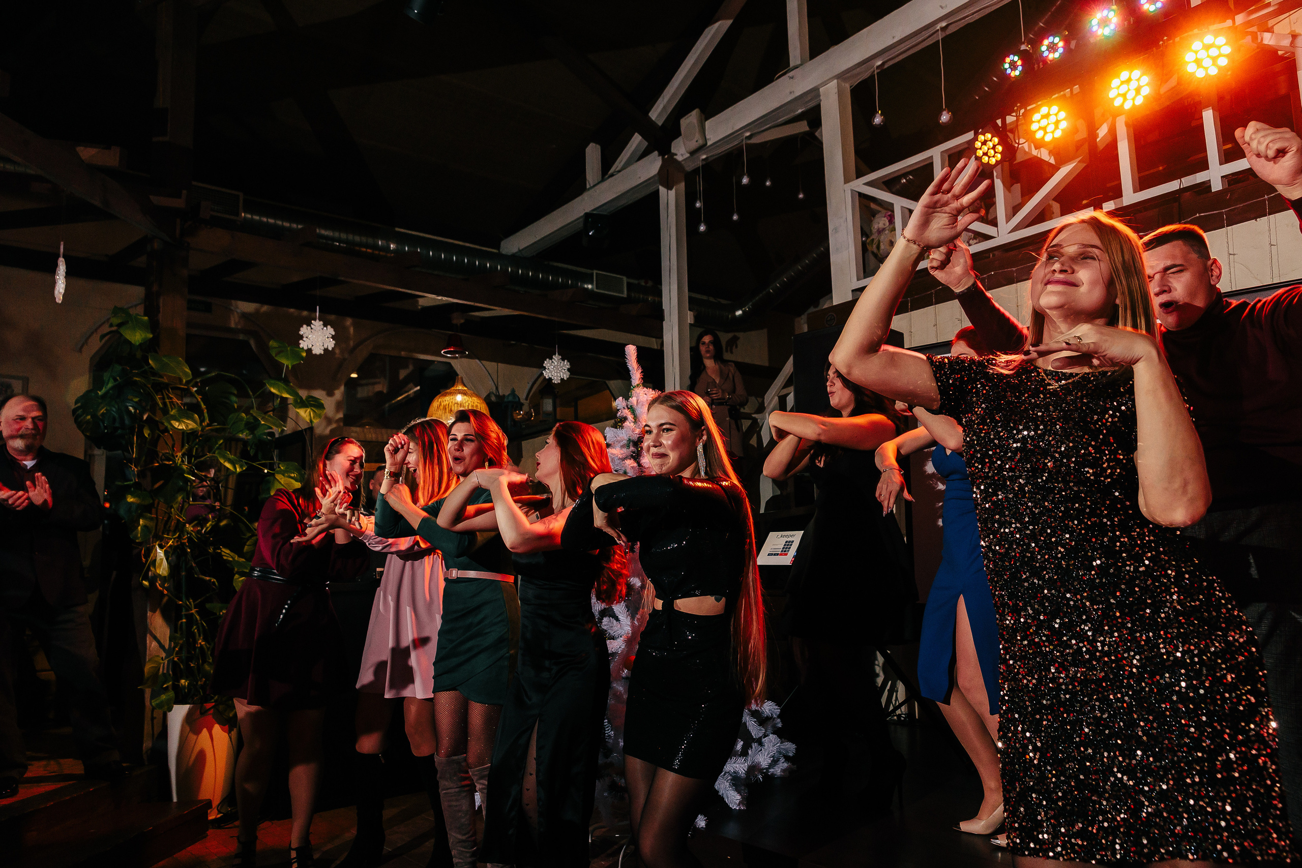 Фотограф на корпоратив, мероприятие в Петербурге. Репортажная фотосъемка праздников и мероприятий в Санкт-Петербурге