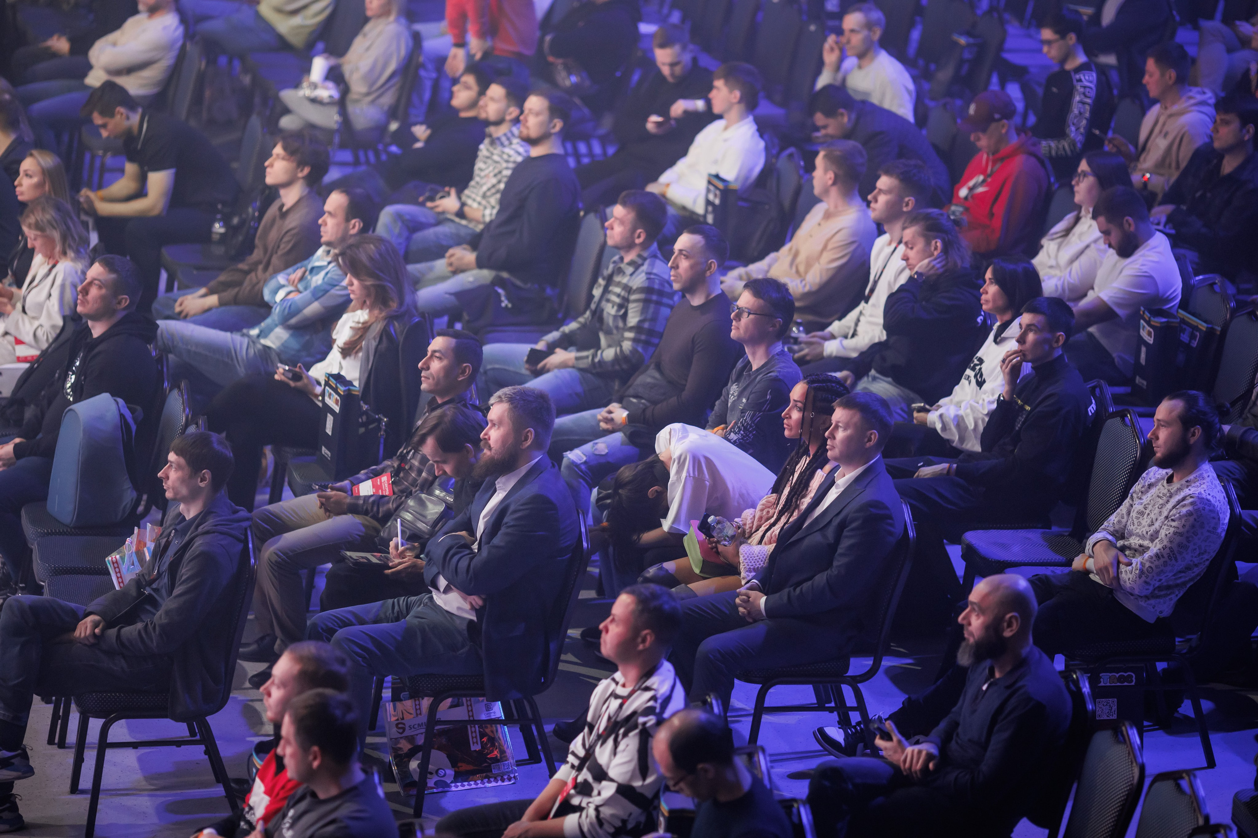 Крипто-Саммит 2024, МТС Live-Hall. Свадебный и репортажный фотограф (Москва, Королев и другие)