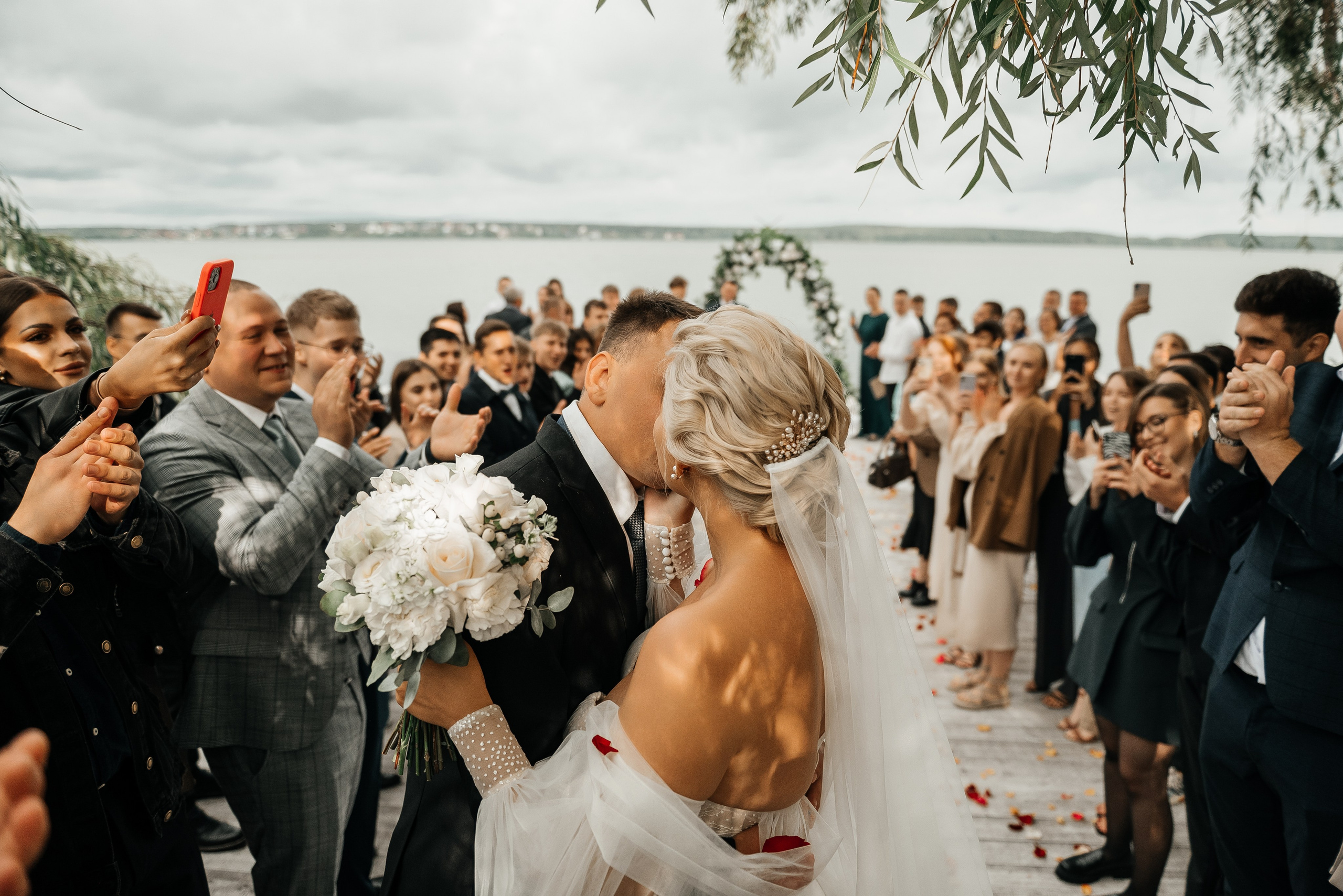 Свадебный фотограф в Екатеринбурге. Свадебная фотосъемка. Свадебный фотограф в Екатеринбурге