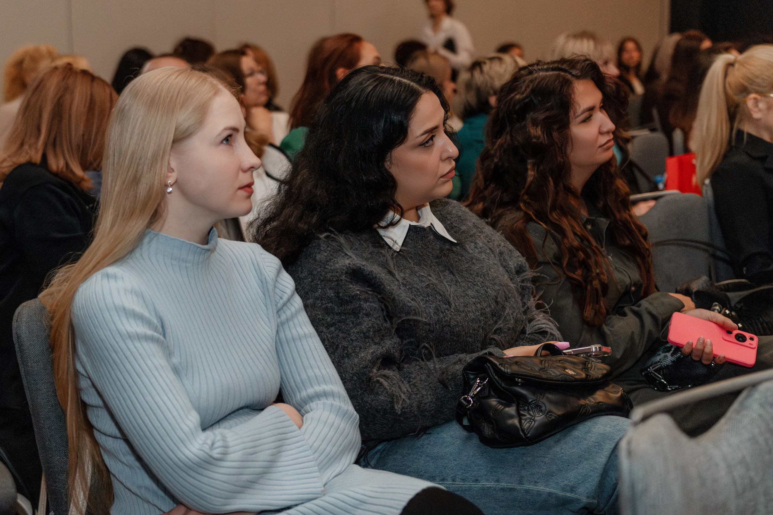 РУССКИЙ ЭКСПРЕСС