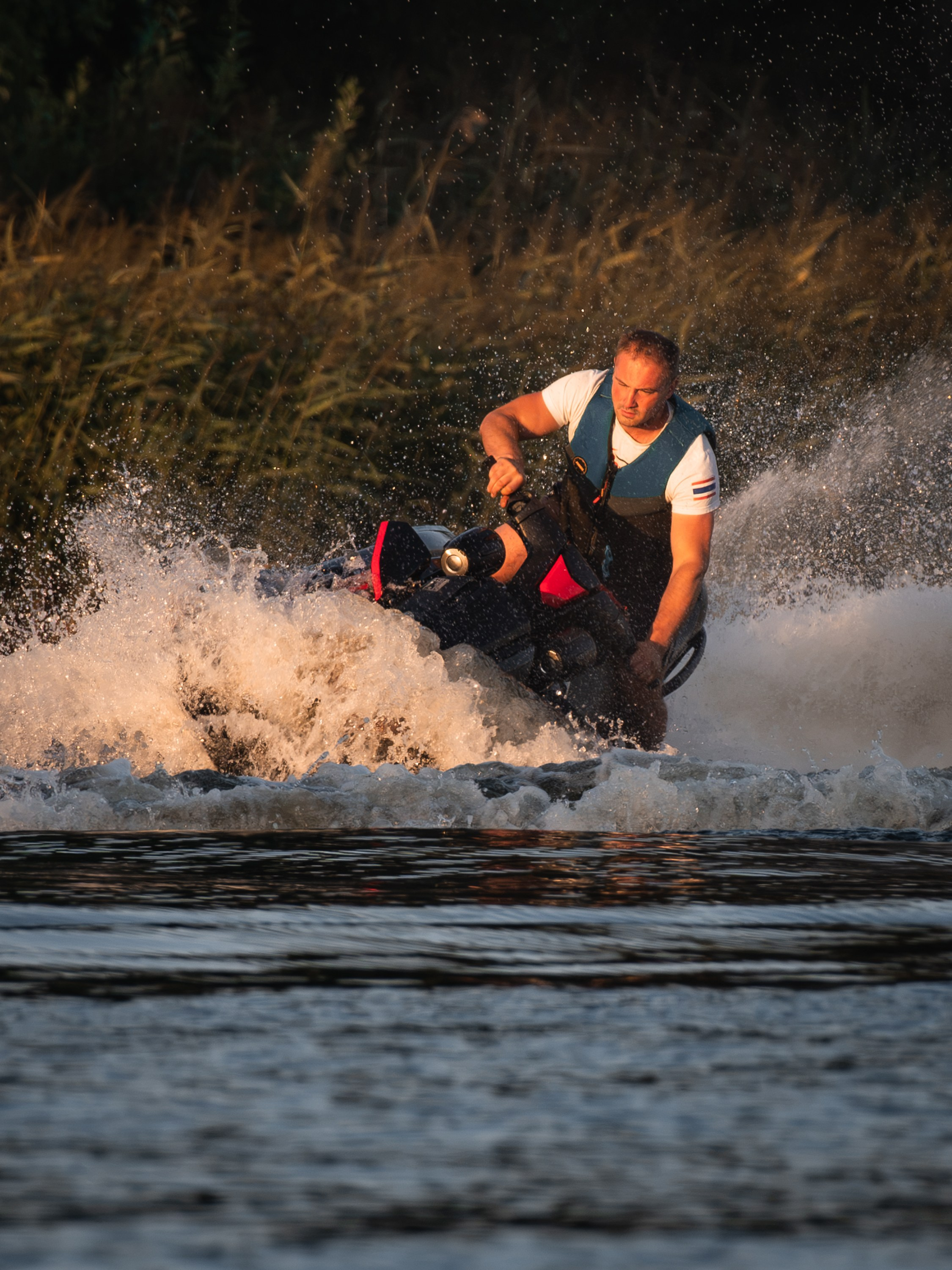 Вокруг вода. Alexandrovna photography
