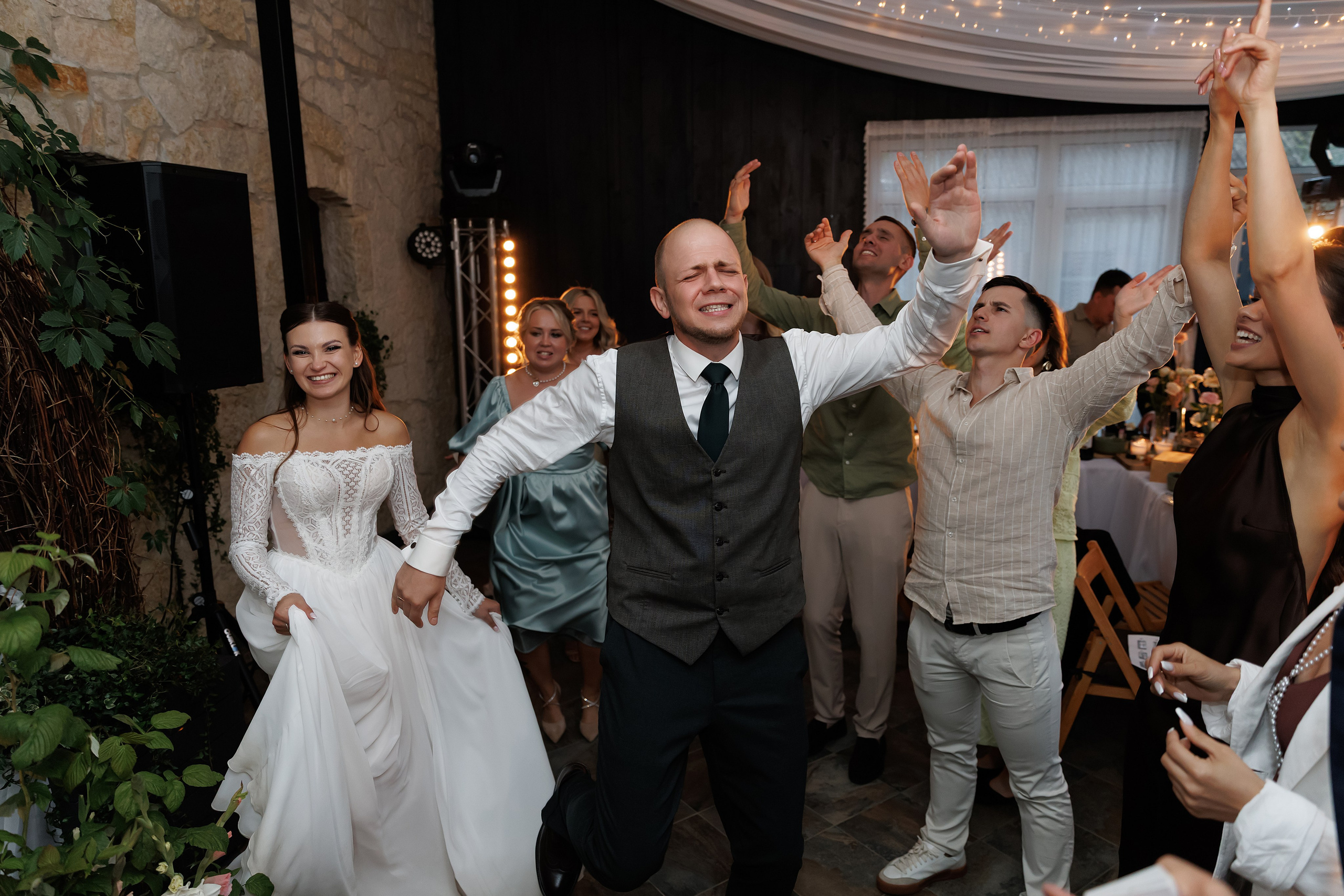 Ирина и Роман. Свадебный фотограф в Пскове и Санкт-Петербурге | Анна Голикова