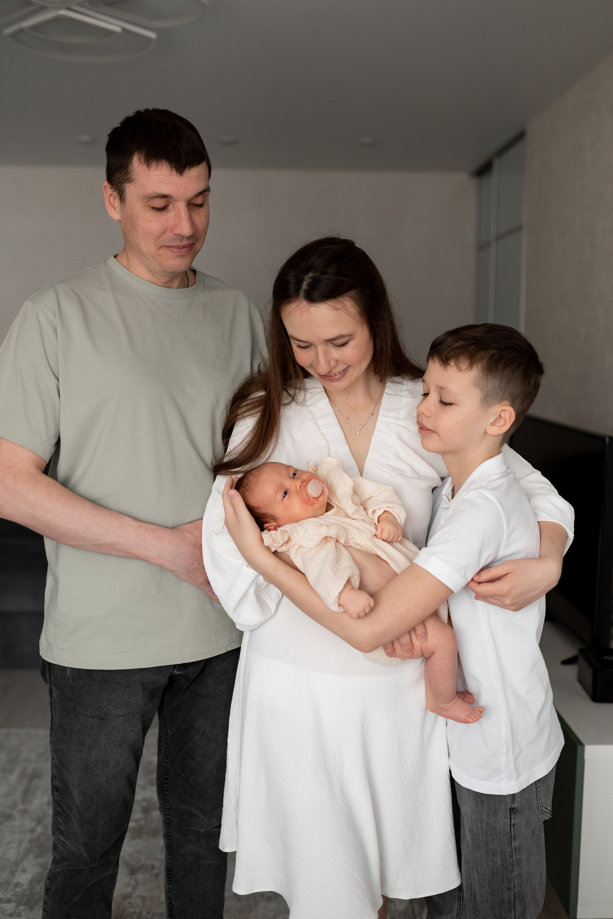 Вика Дима Никита и Полиночка. Семейный фотограф Ирина Сгибнева