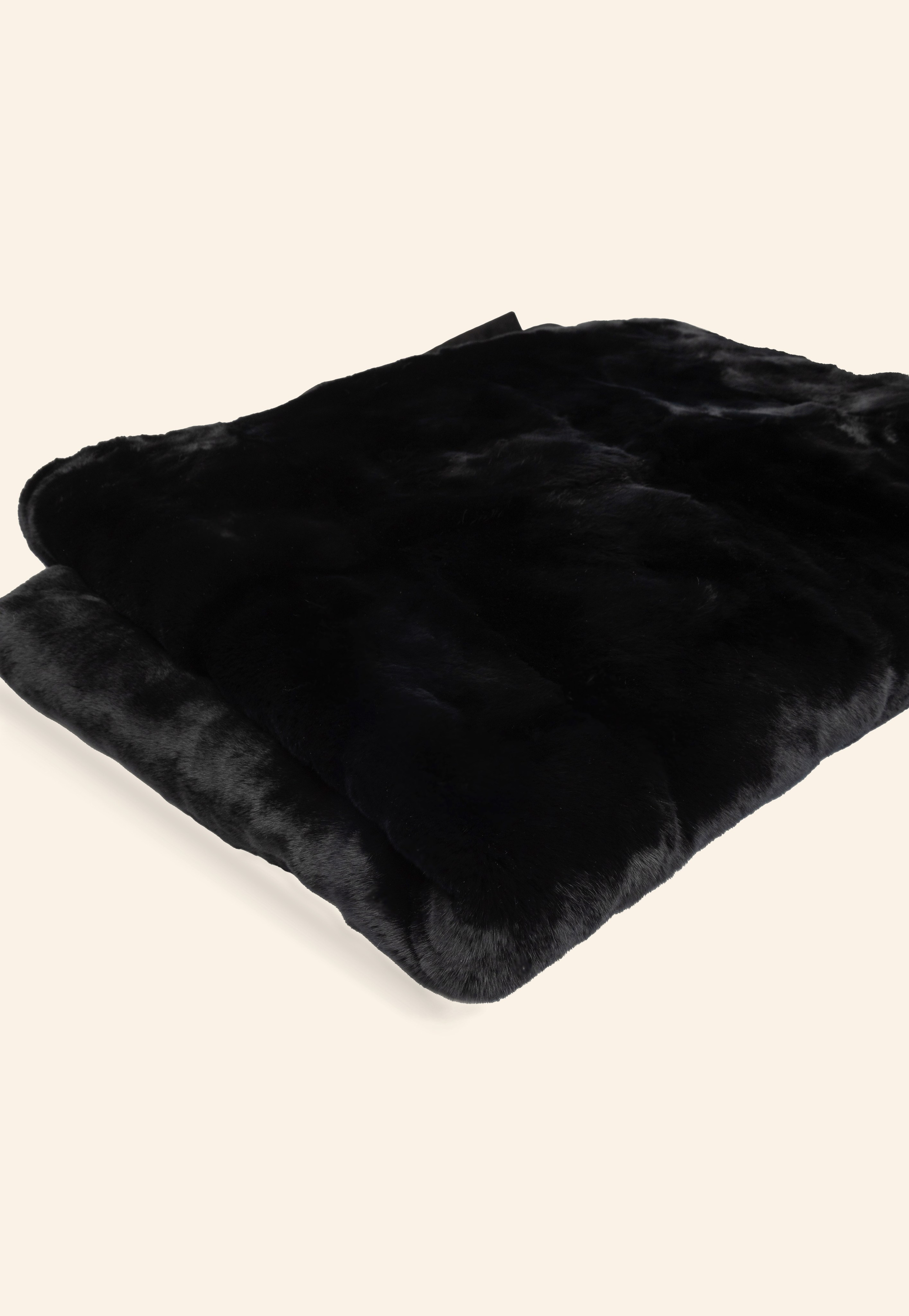 Фотосъемка меховых пледов. Предметный и портретный фотограф Виктория Бородкова | Москва, Пушкино