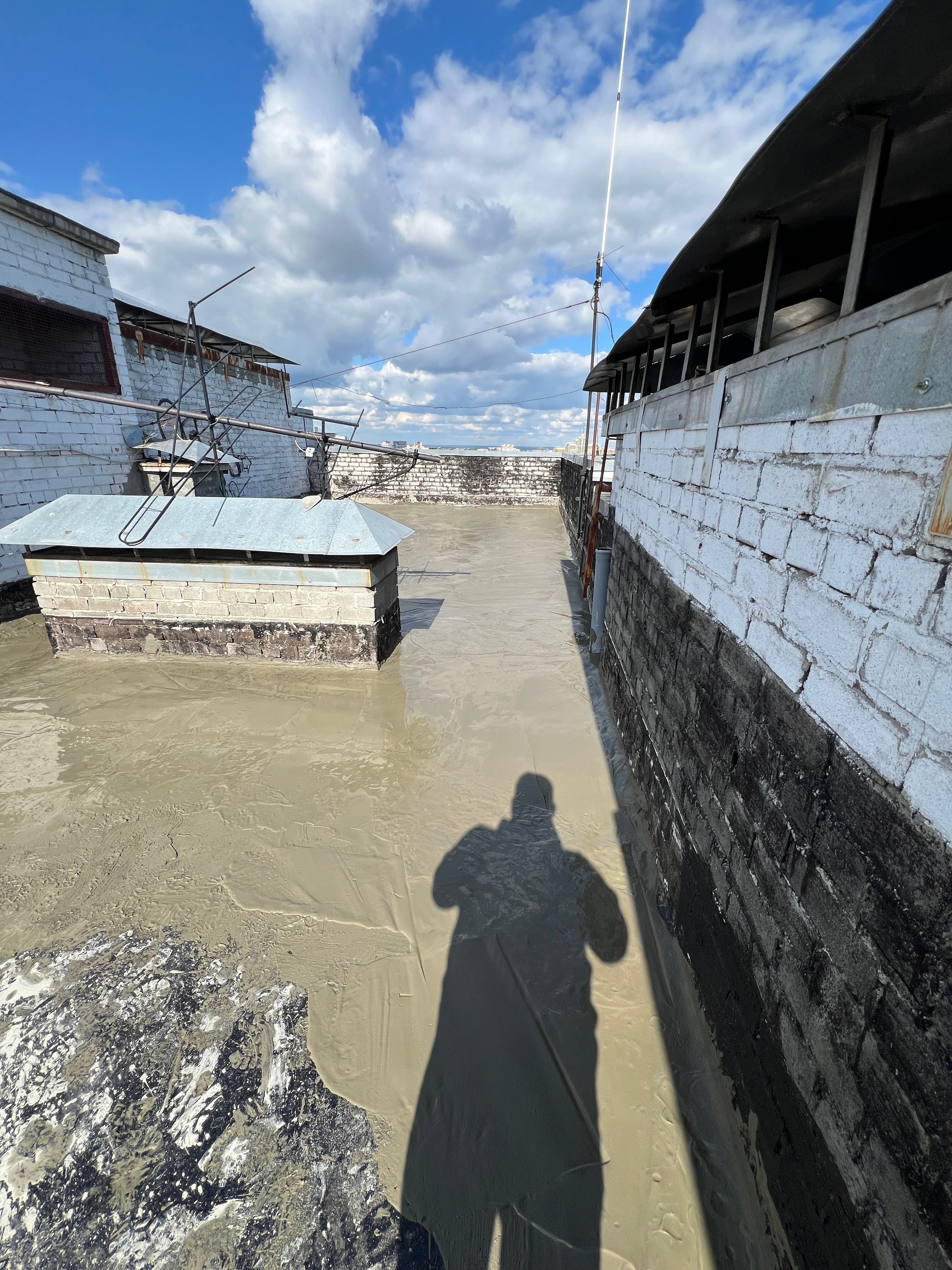 ТСЖ Строителей 33 Монтаж наплавляемой кровли