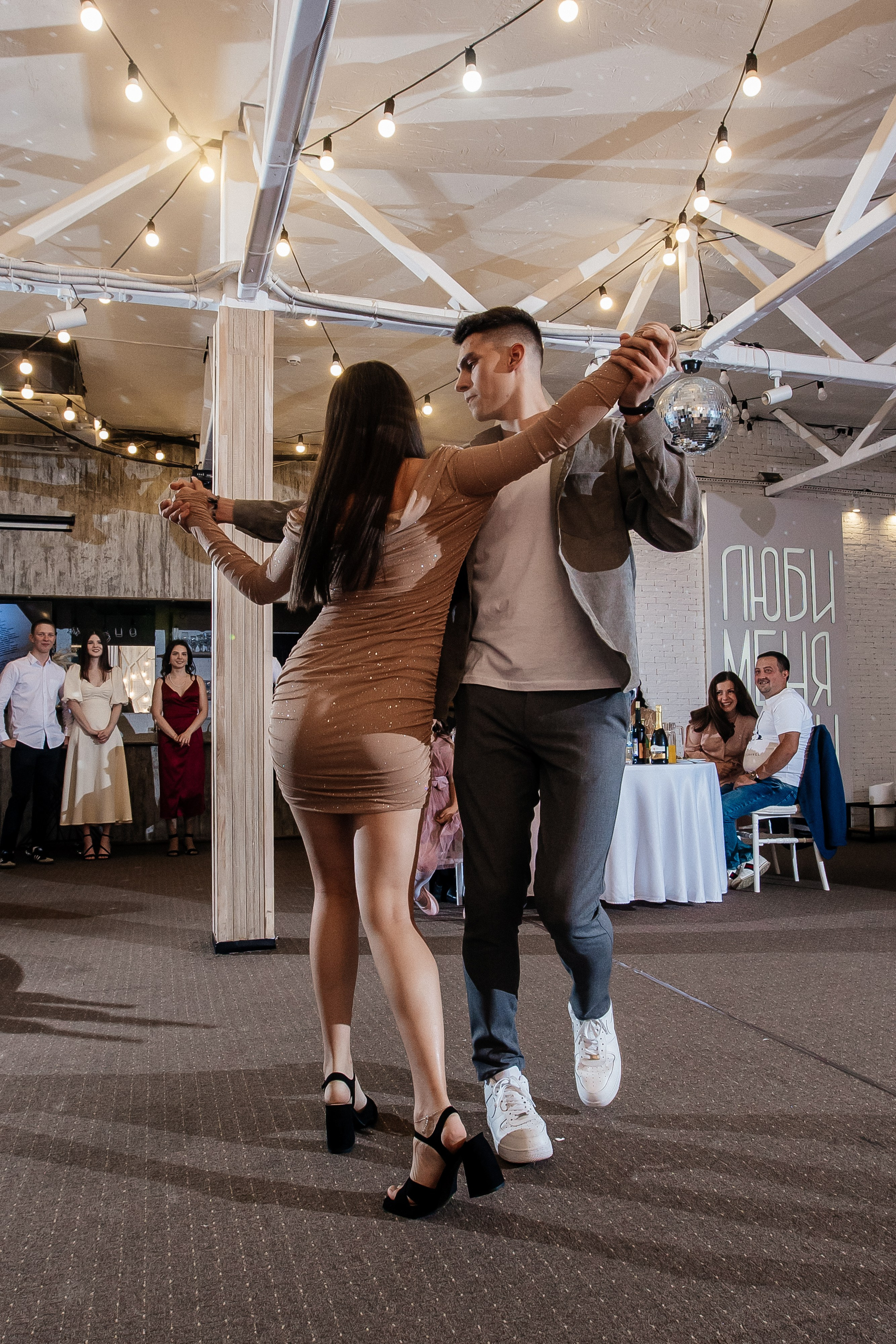 Кафе 51 08.2024. Свадебный и портретный фотограф Алина Иванова. Екатеринбург-Москва