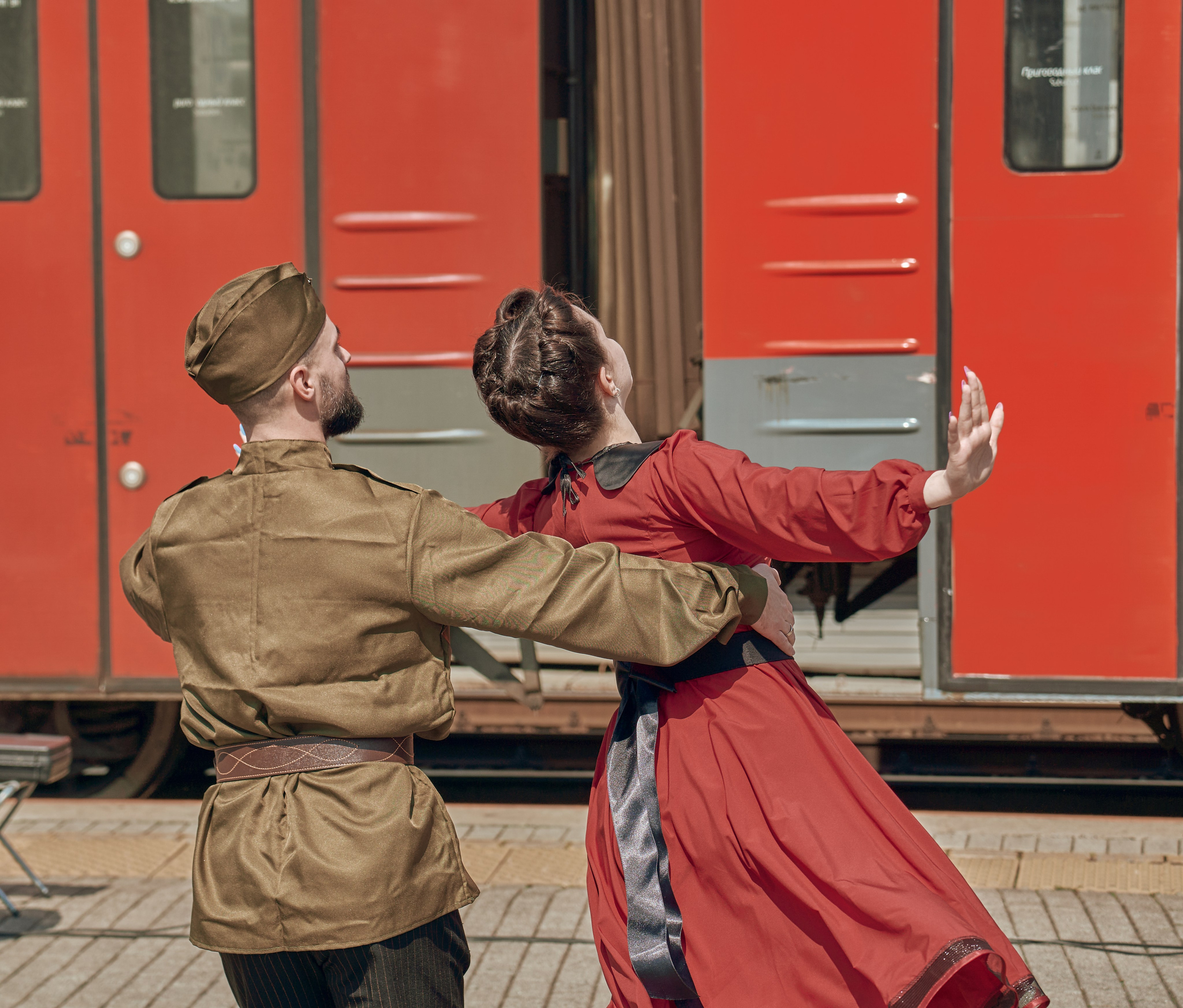 Поезд Победы!. Фотограф во Владивостоке